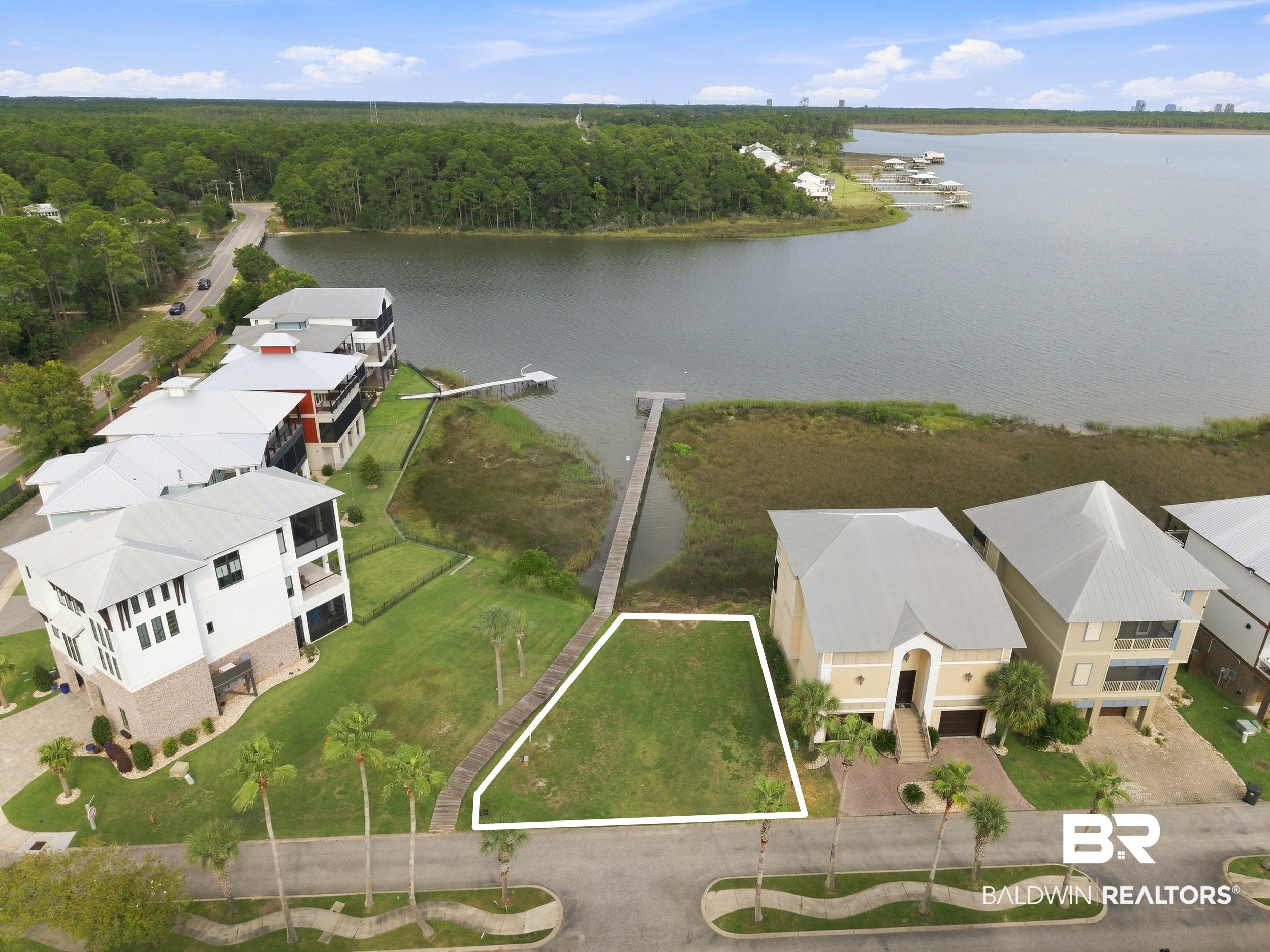3980 Lafitte Blvd