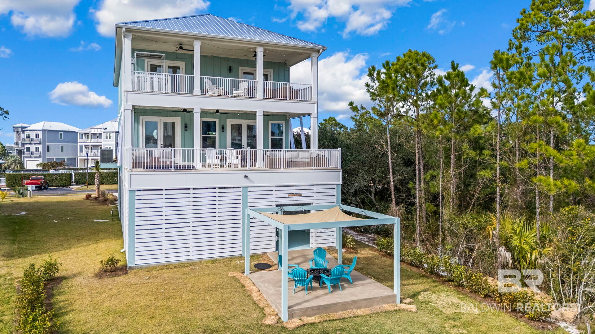 927 Heron Point Dr