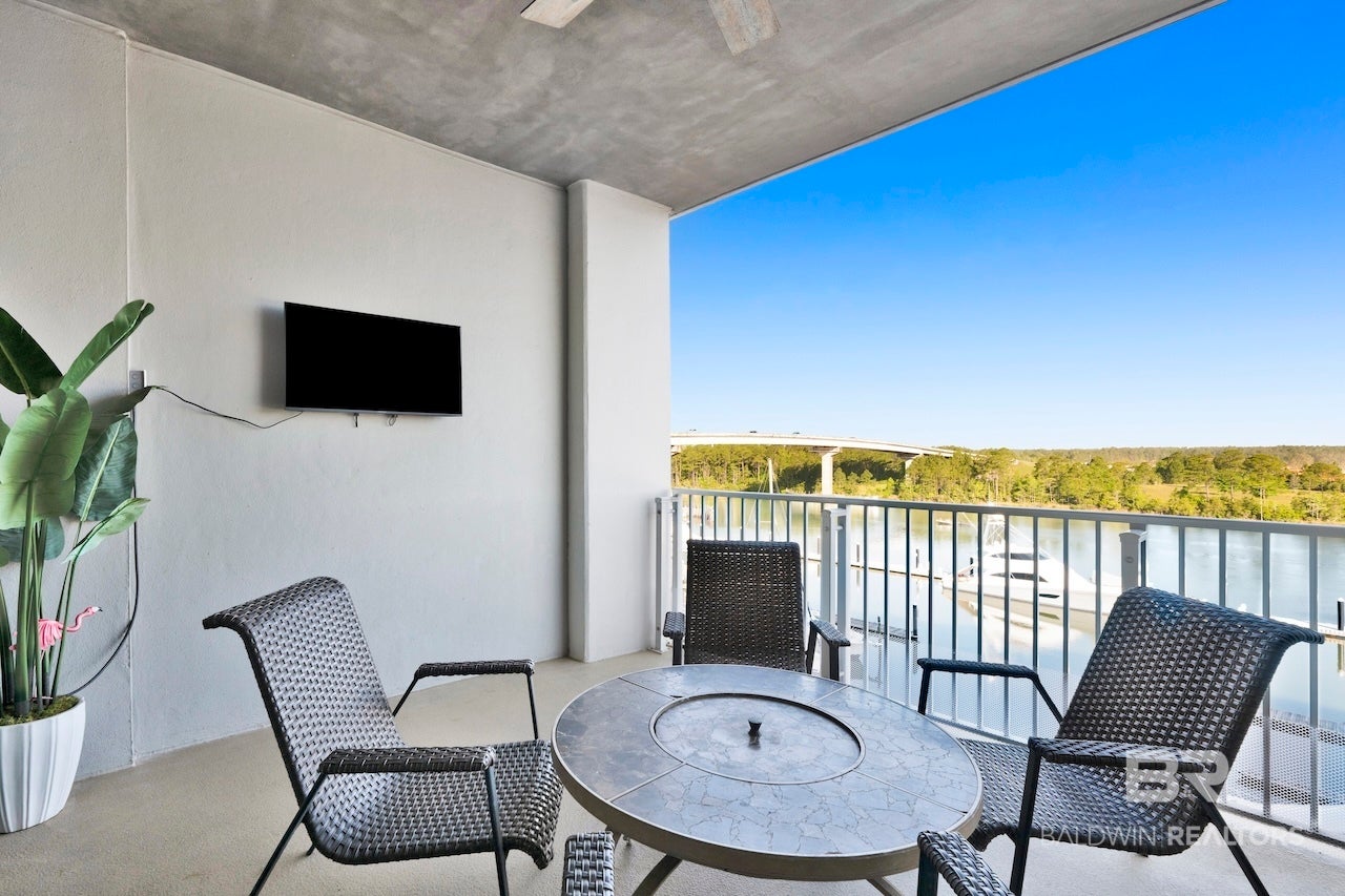 4851 Wharf Parkway 515