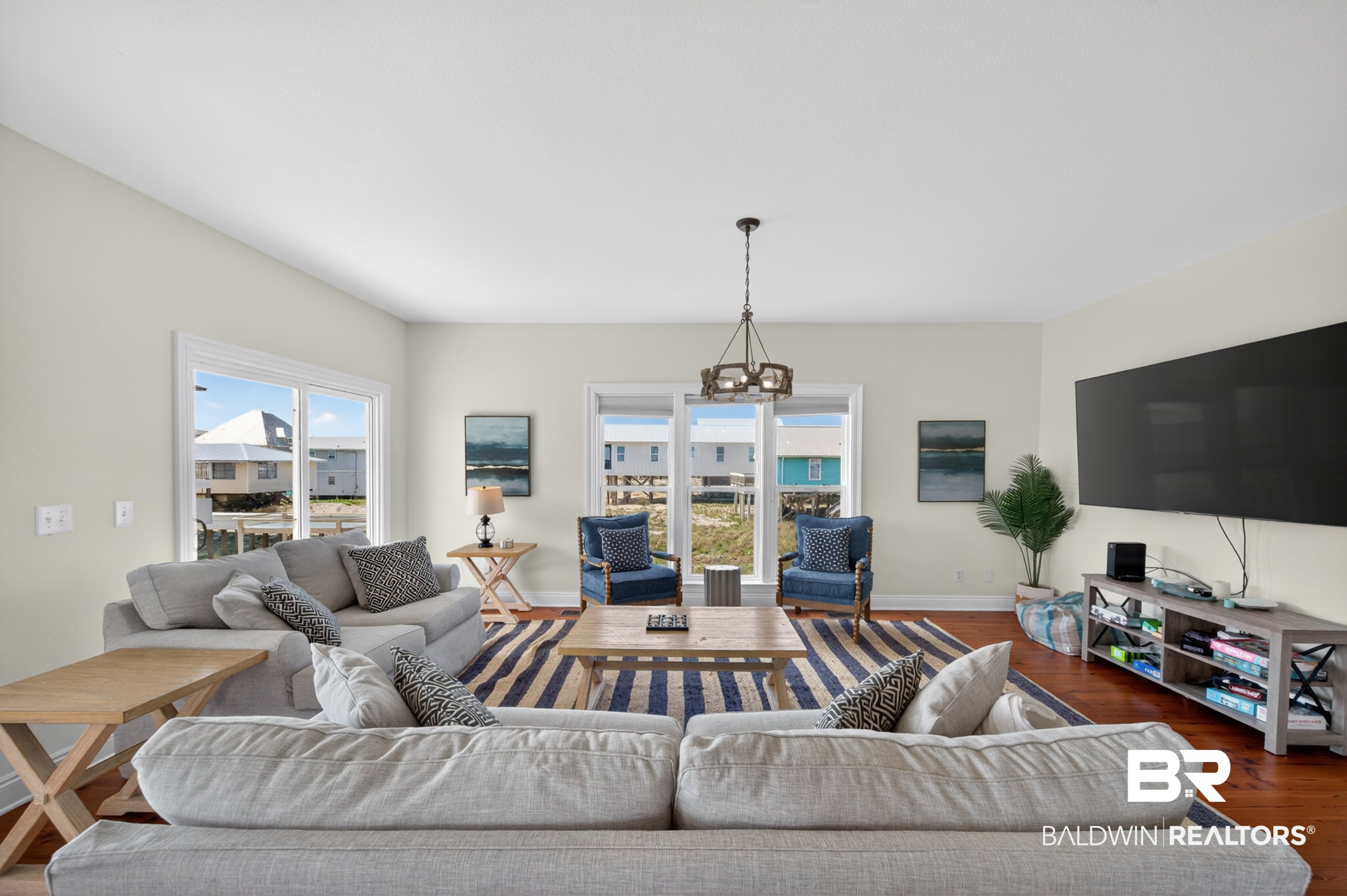 402 Boykin Ct S, Gulf Shores, AL, 36542, USA, 4 Bedrooms Bedrooms, ,3 BathroomsBathrooms,Residential,Active,402 Boykin Ct S,406166