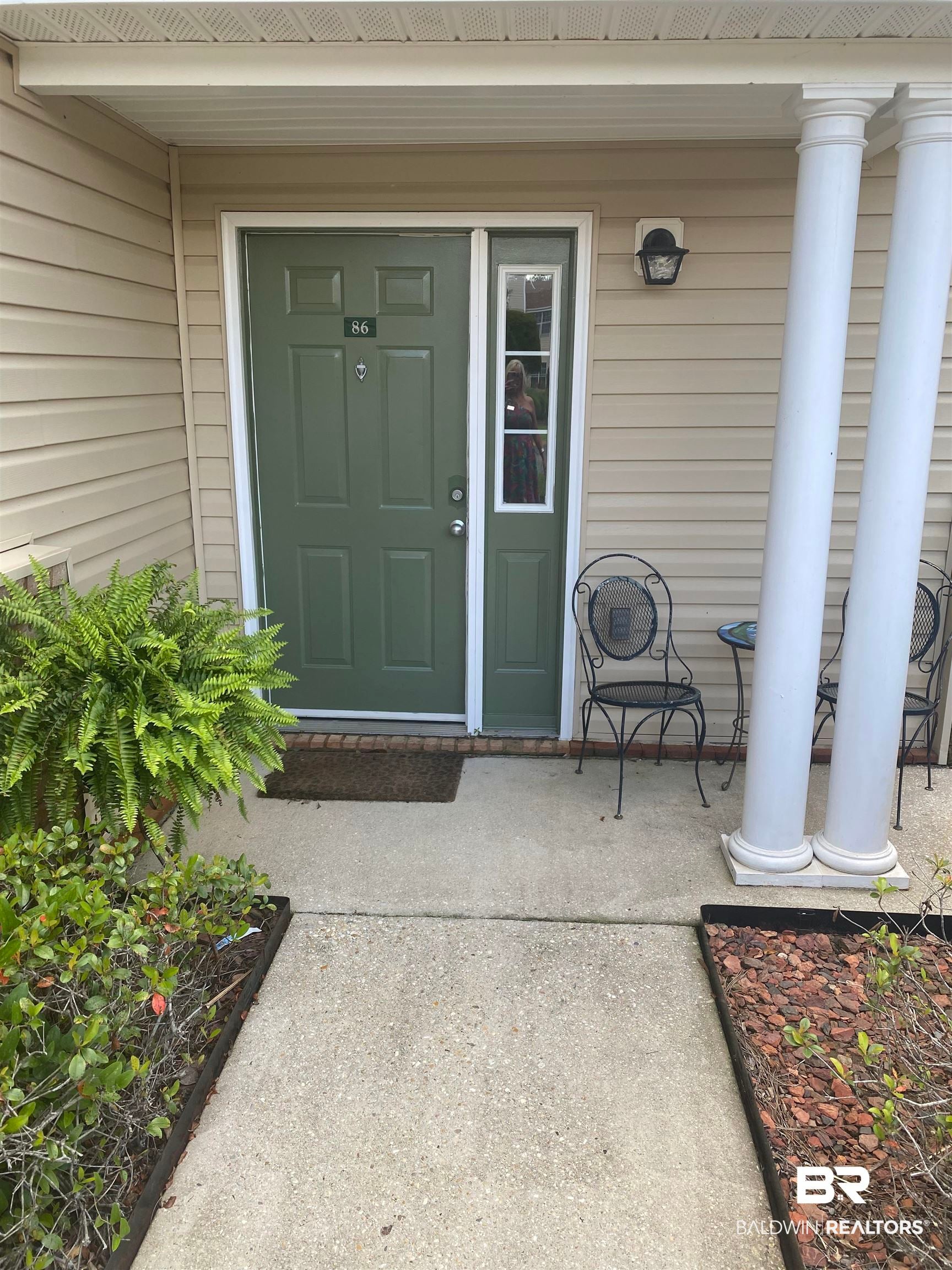 1517 Regency Road 86