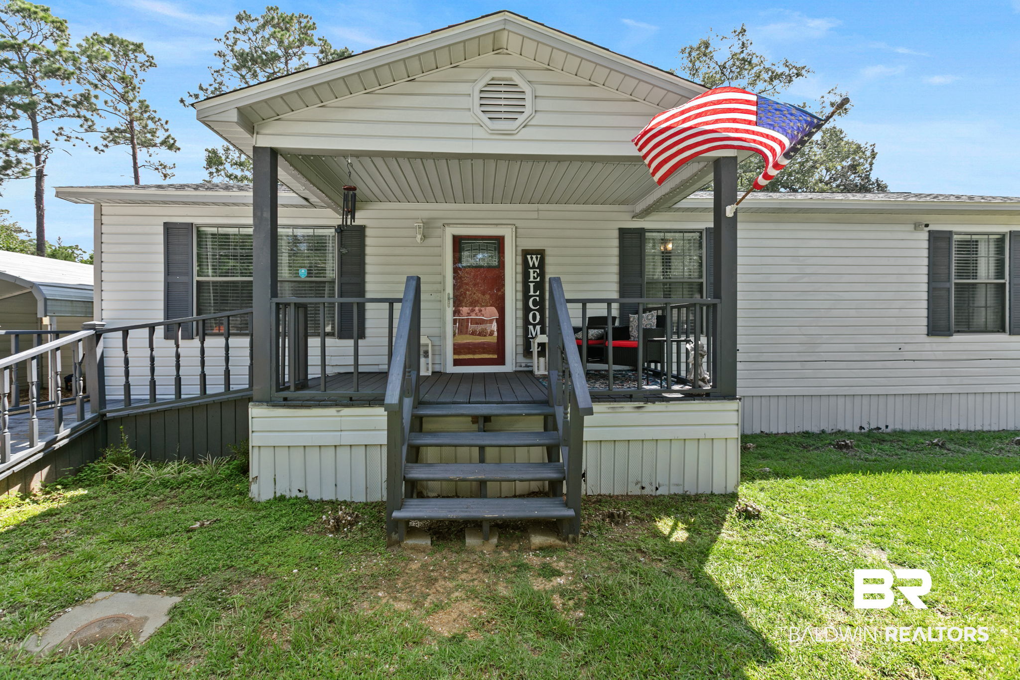 1006 McMillan Ave