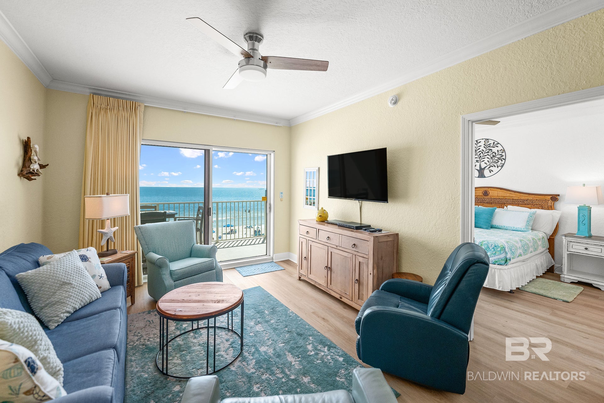 921 W Beach Boulevard UNIT 306