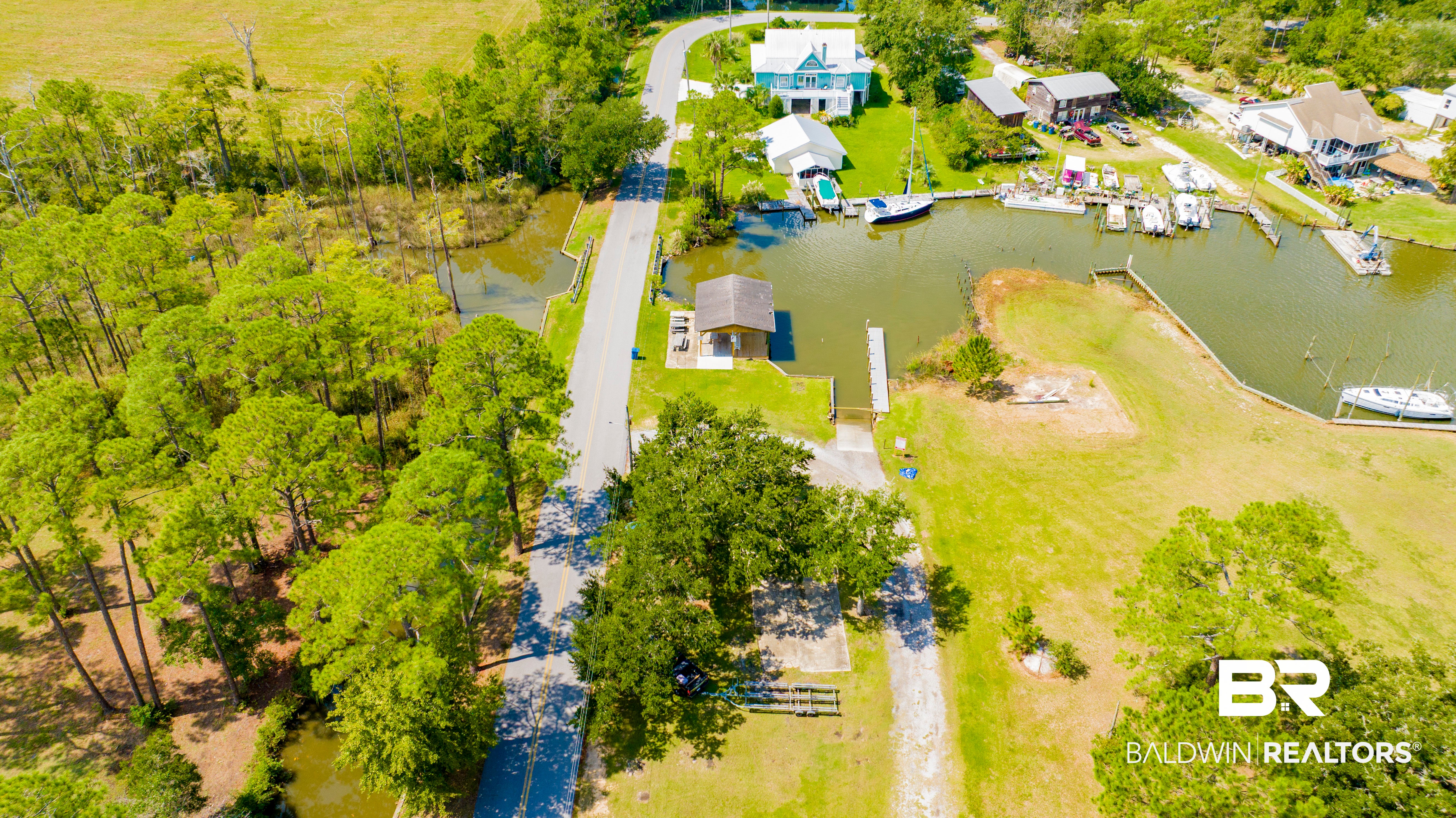 4632 Spinnaker Way
