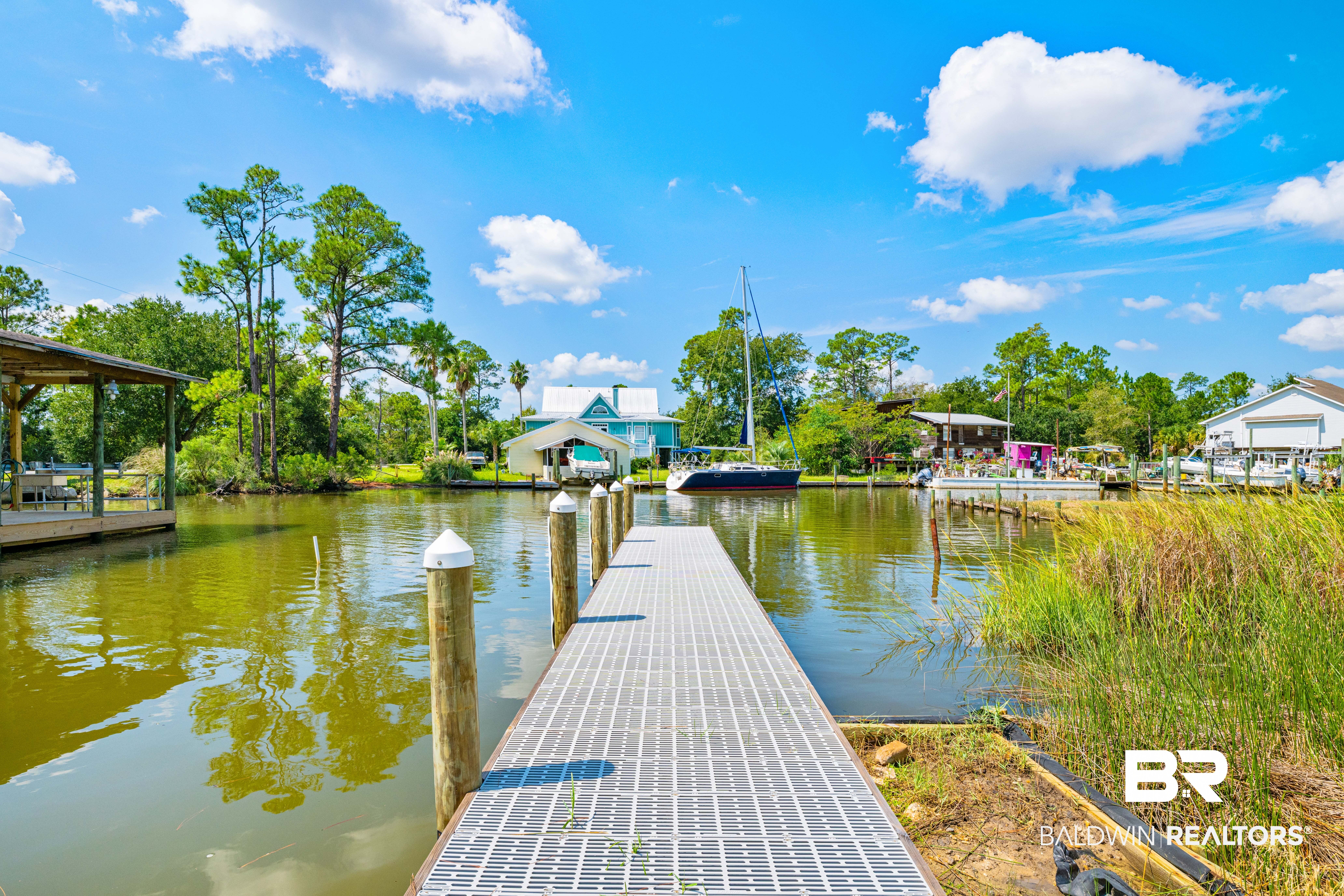 4632 Spinnaker Way