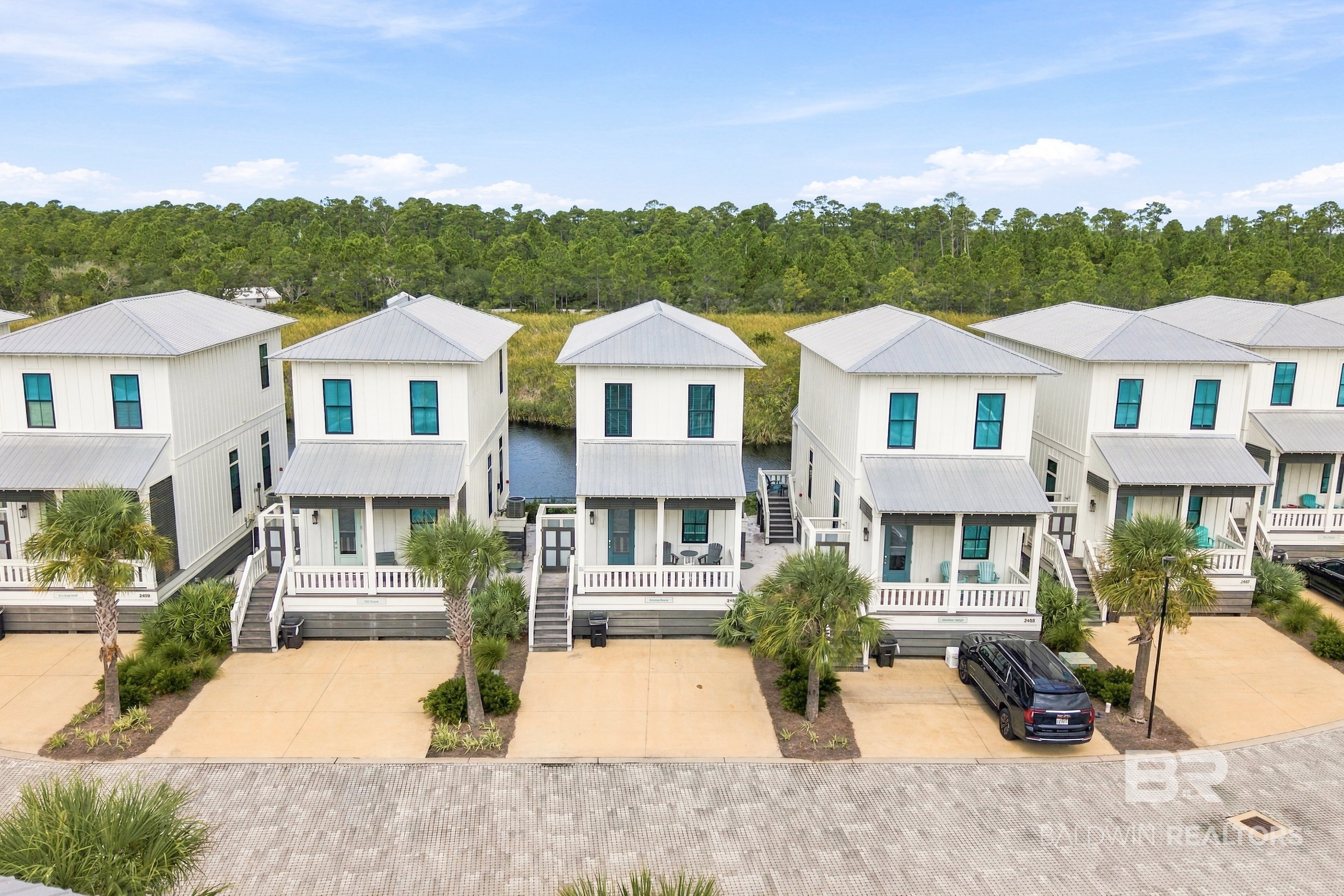 2463 Saltgrass Way