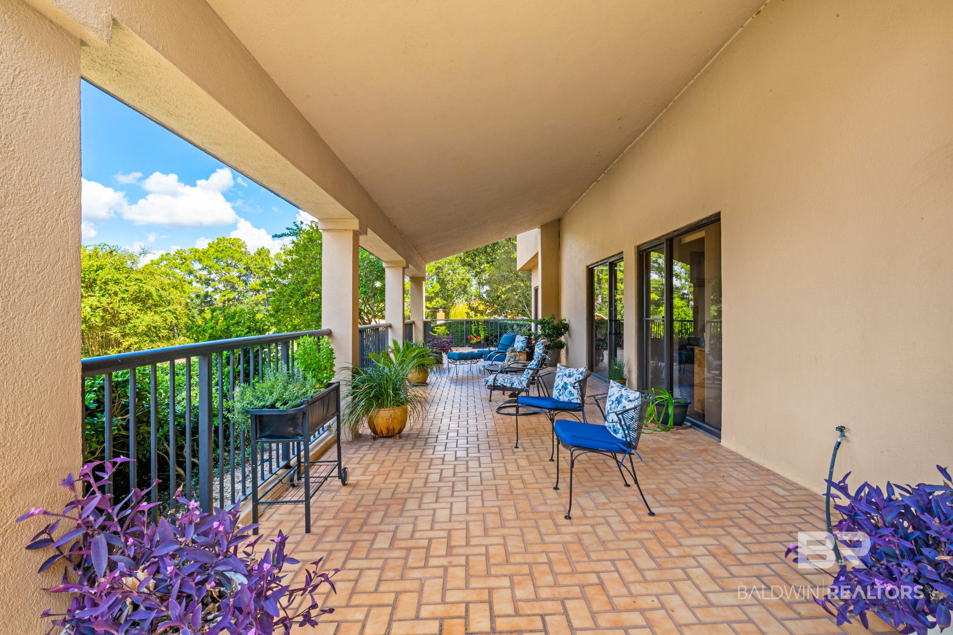100 Tower Drive UNIT 903 904