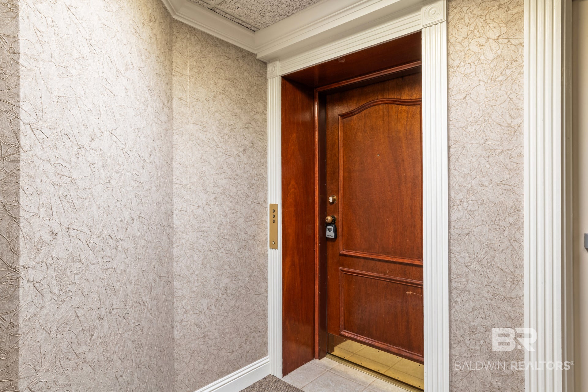 100 Tower Drive UNIT 903 904