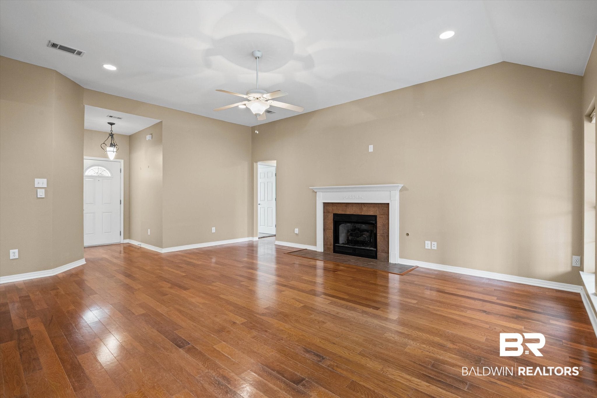 27529 Stratford Glen Dr