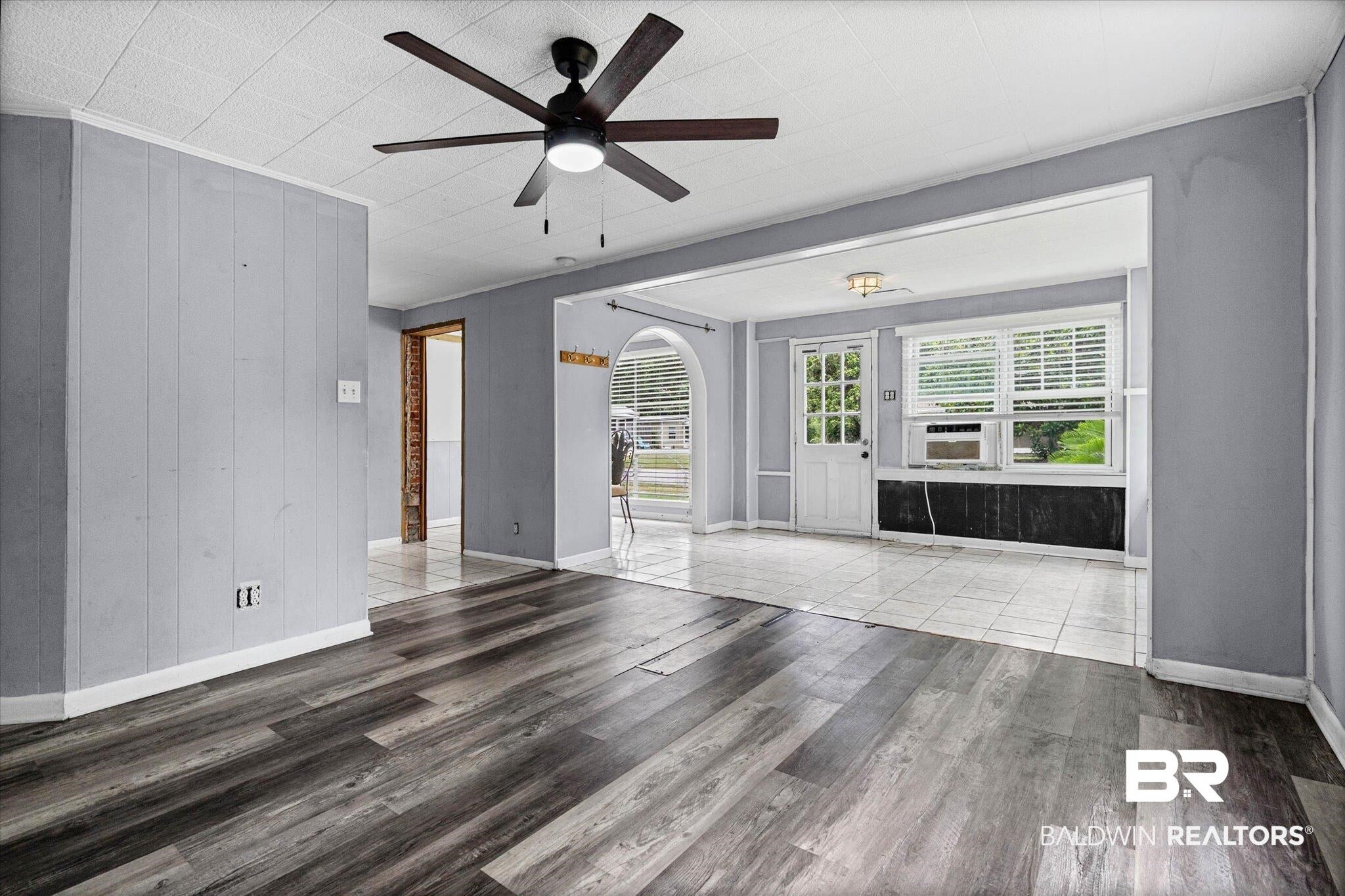 4855 Bay Circle