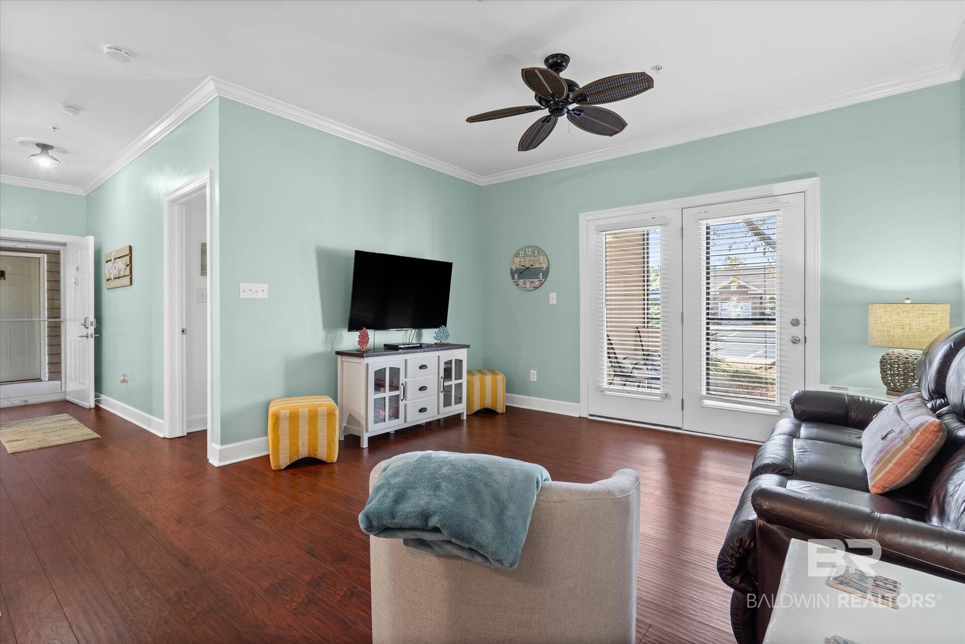 450 Park Avenue APT 810
