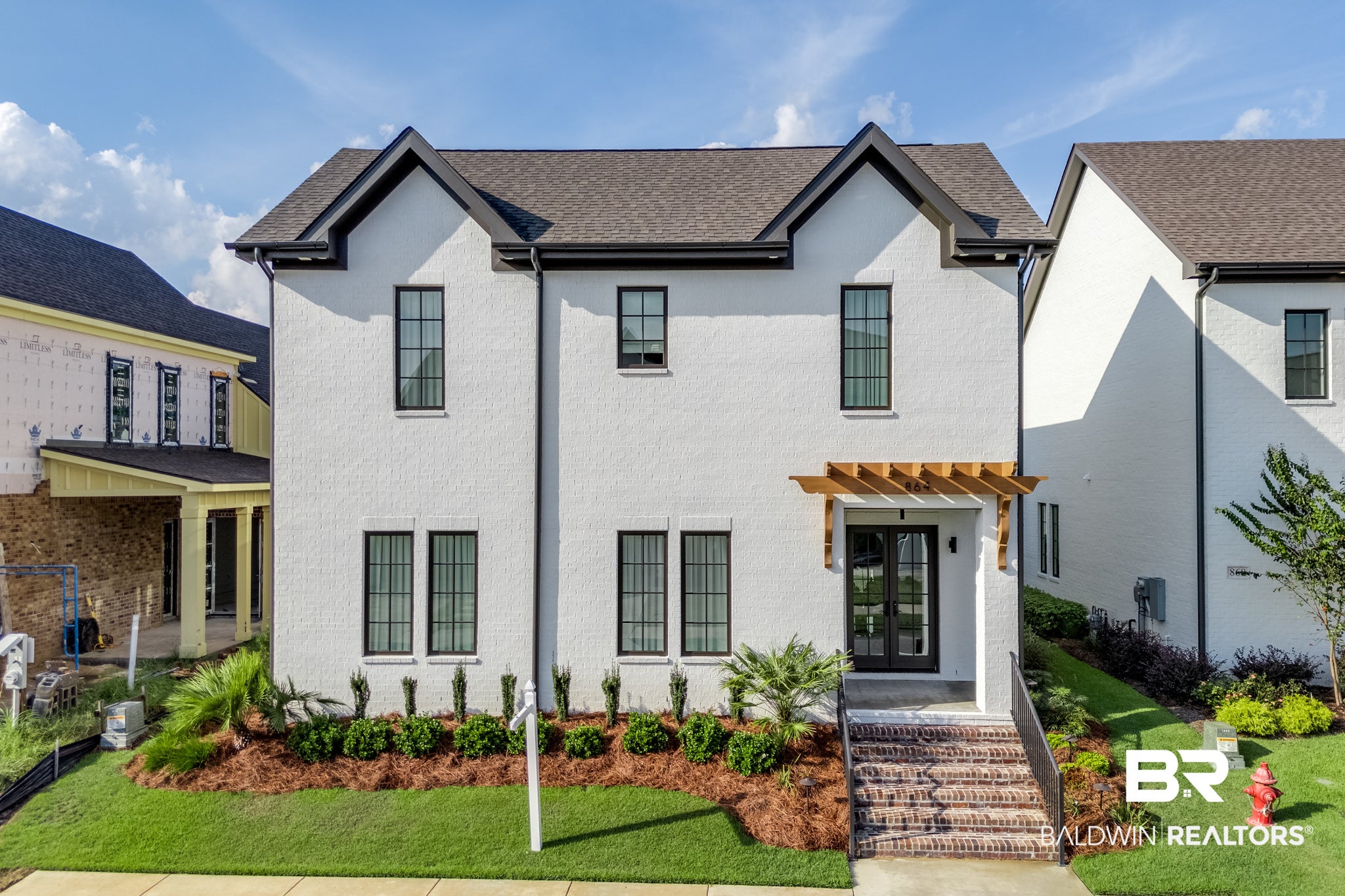 864 Inlet Circle