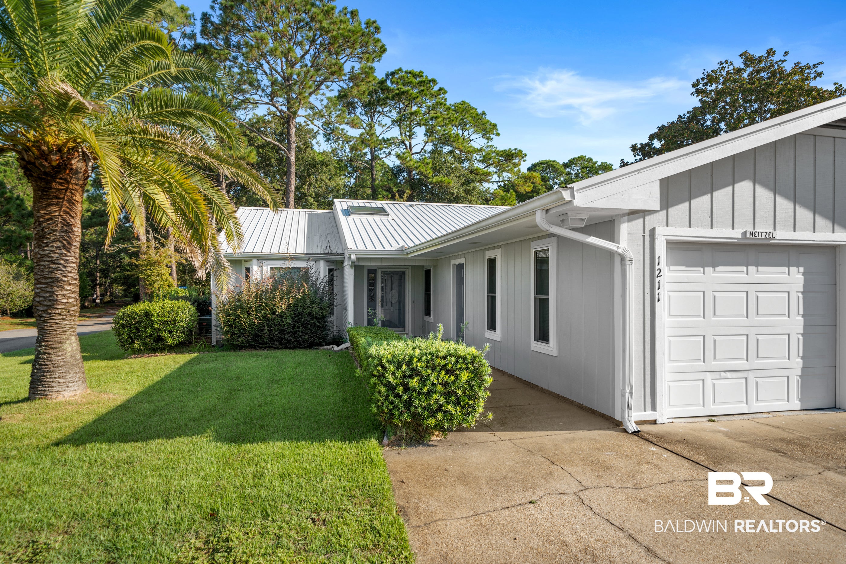 1211 Quail Run E