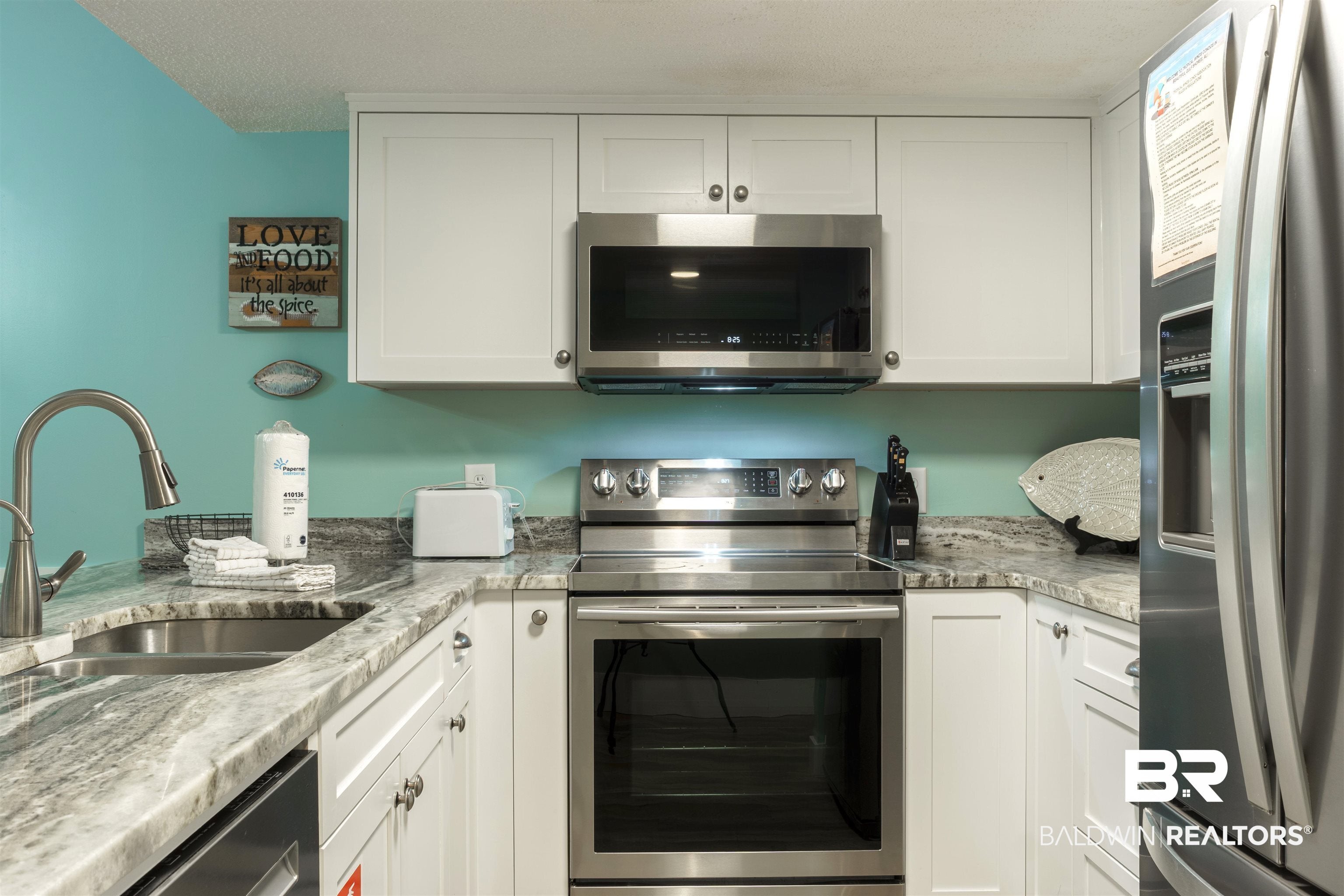 1003 WEST BEACH Boulevard 702