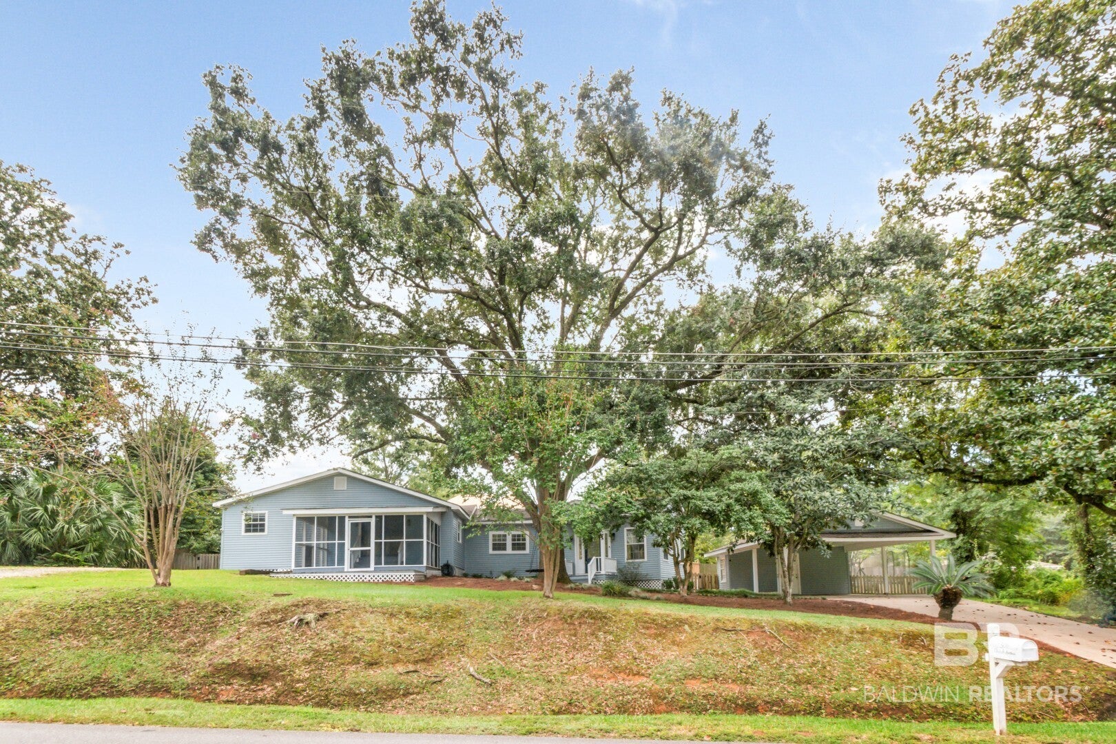 506 Church Ave