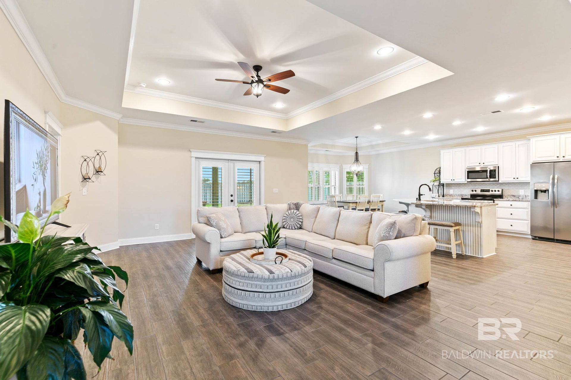 1217 Dorado Way