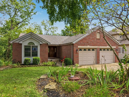 20482 MATTERHORN DR, LAWRENCEBURG, IN 47025 - Image 0d2bb2553b0f8f73fdabec0838c24aef/868065263