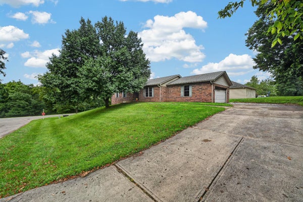 20652 HEATHER CT, LAWRENCEBURG, IN 47025 - Image c3589977237edc02dc02414c4ea2e489/2336720070
