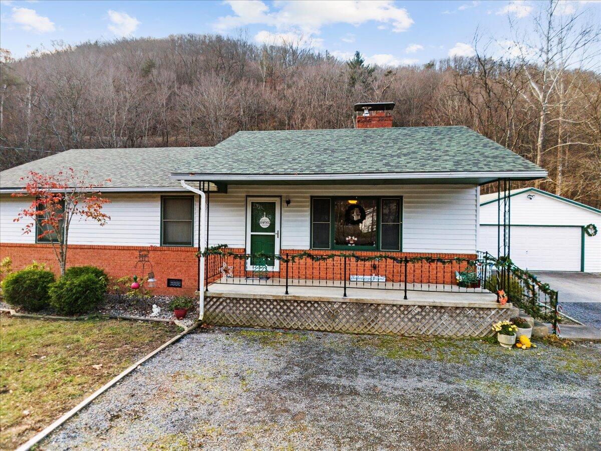 178 Redemption Dr, White Sulphur Springs, West Virginia image 2