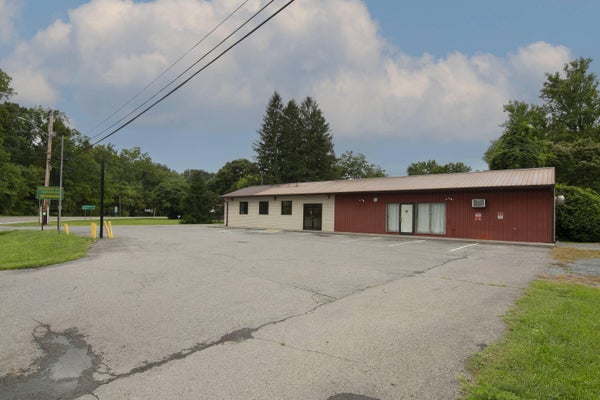1931 ALTA DR, ALDERSON, WV 24910 - Image 0f26baa798f3dc67c8a3b61ba8639724/1837288280