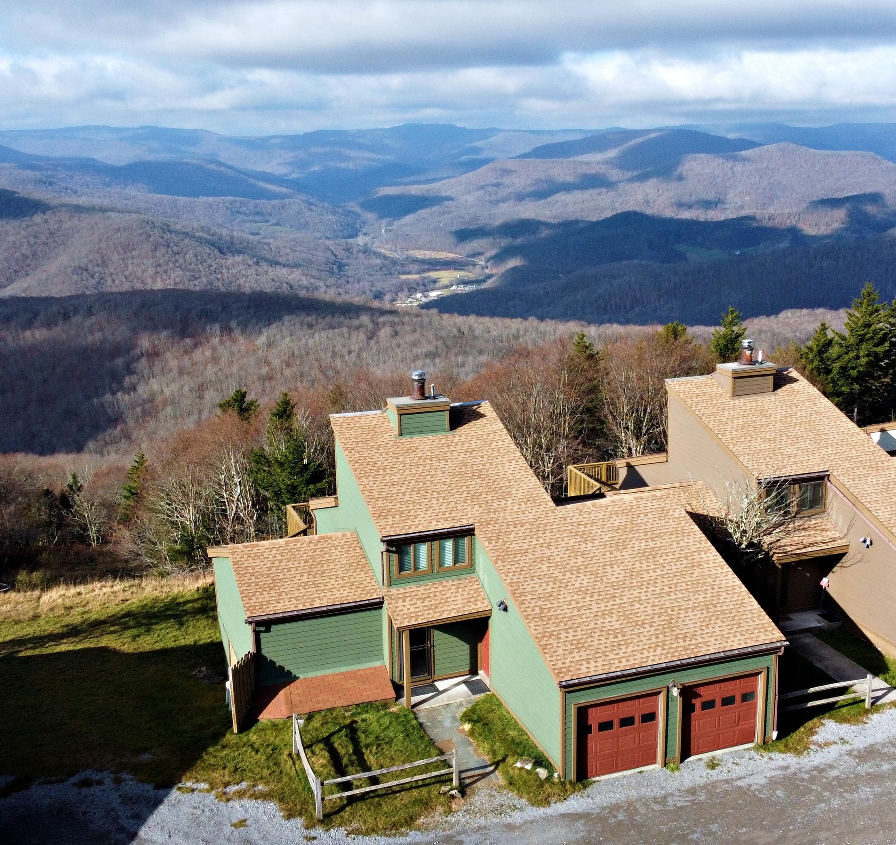 5 Lands End, Snowshoe, West Virginia image 1