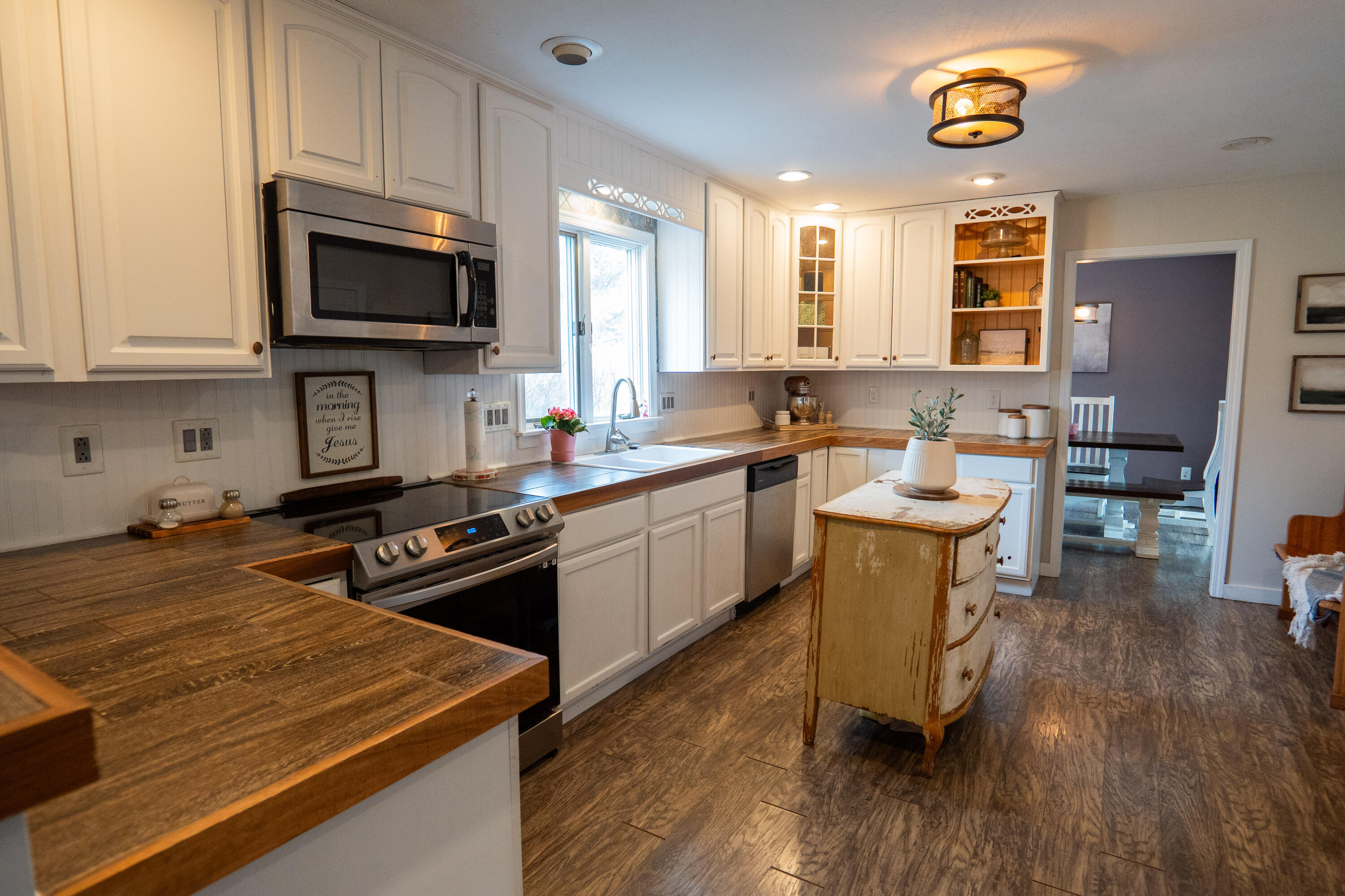 975 Anjean Rd, Rupert, West Virginia image 4
