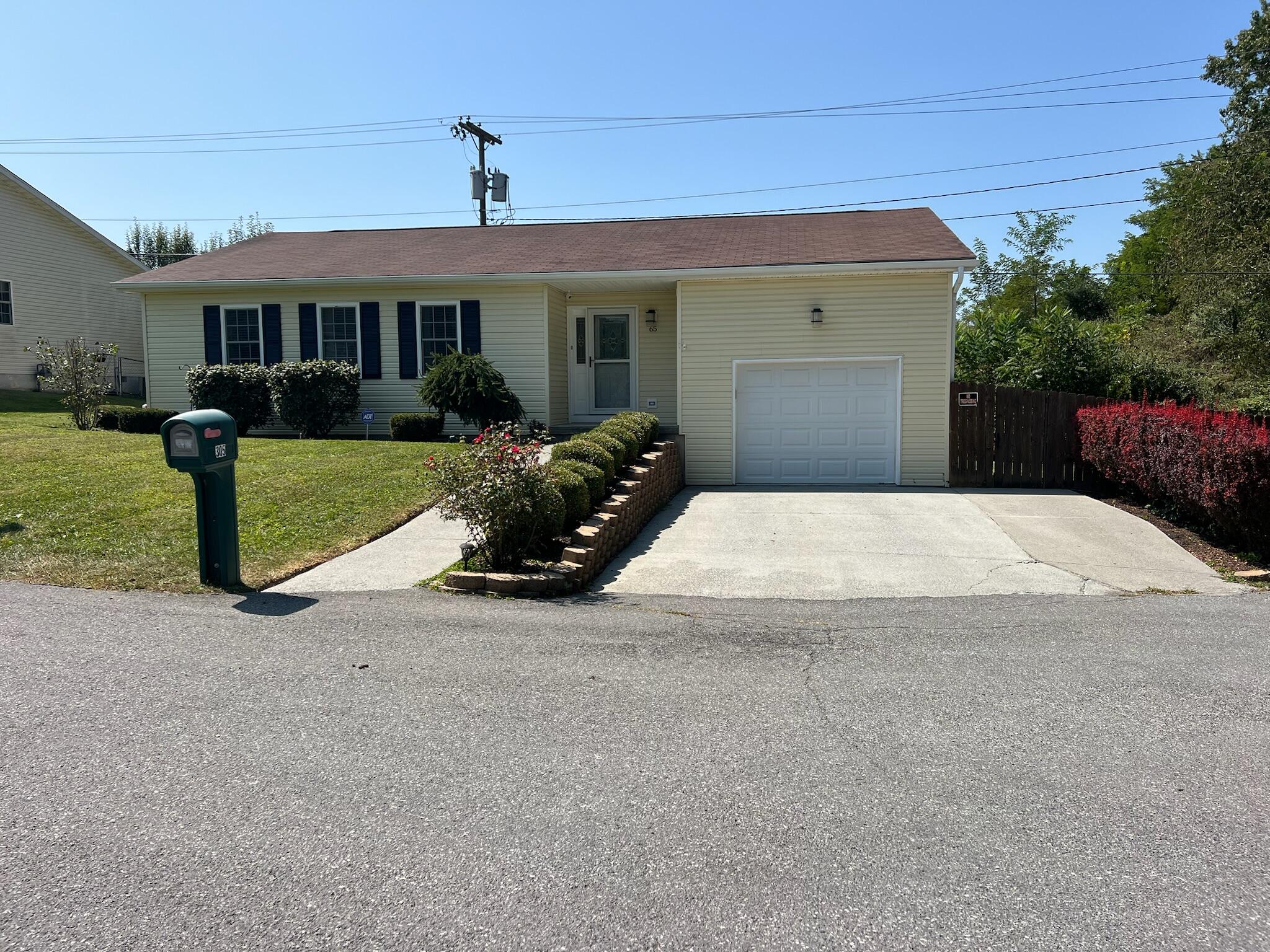 305 E Village Dr #9-A/B, Lewisburg, West Virginia image 1