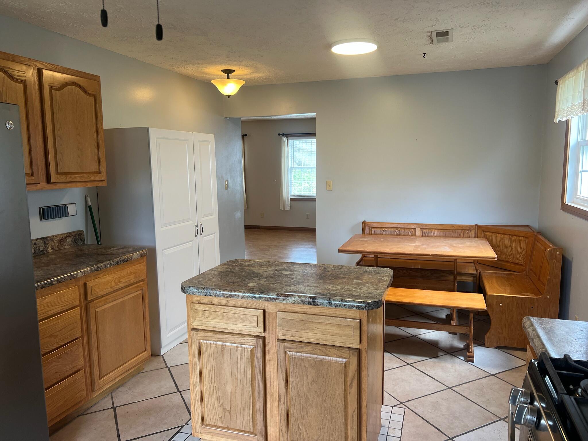 305 Village Dr #9-A/B, Lewisburg, West Virginia image 12
