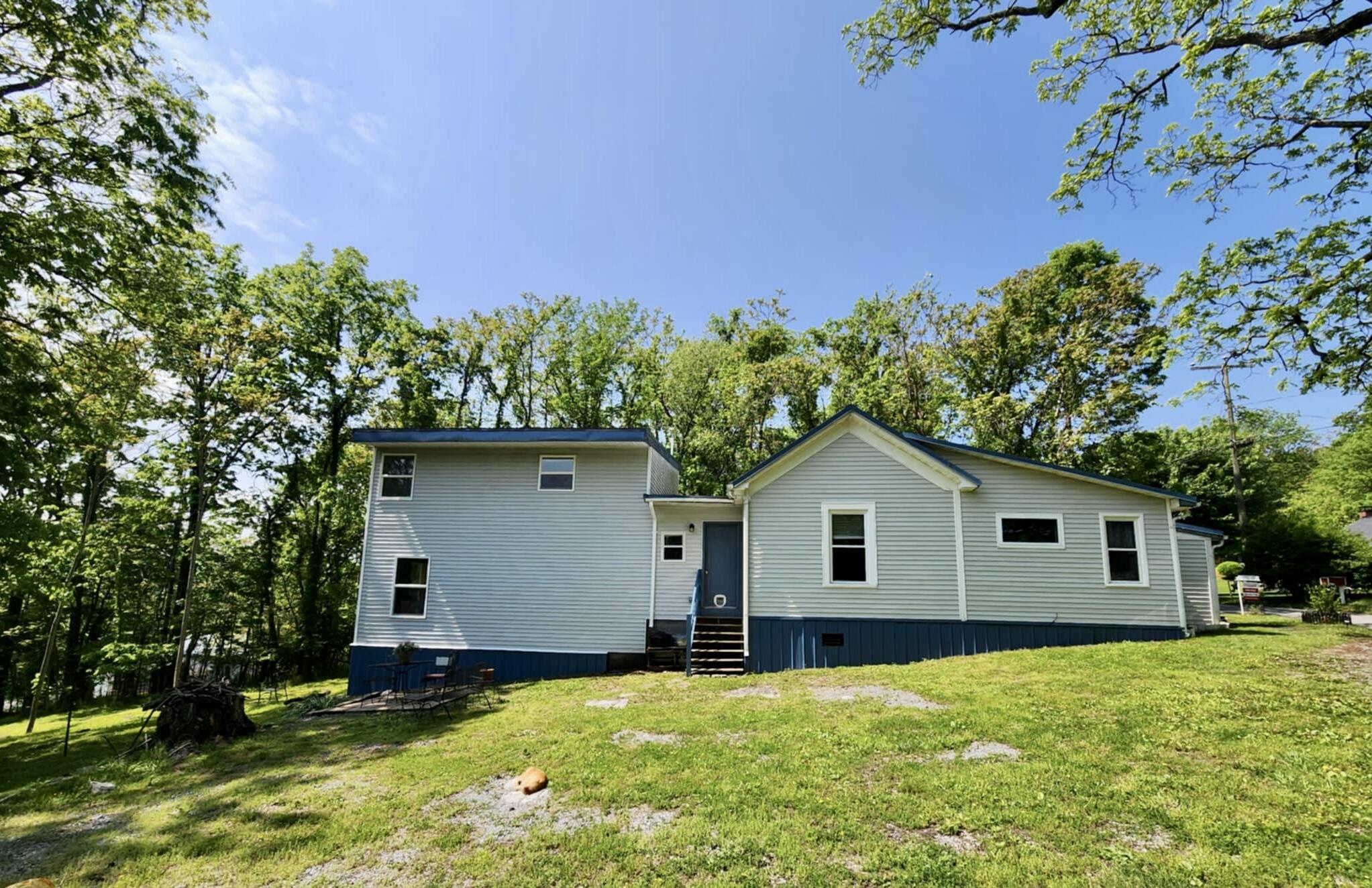 208 Maple St, Lewisburg, Pennsylvania image 1