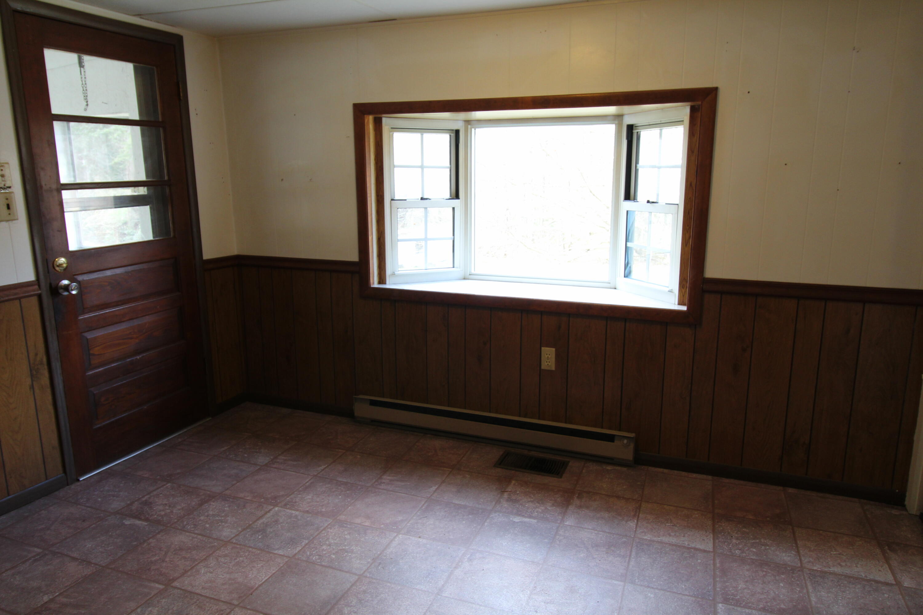 158 Beagle Club Rd, Jumping Branch, West Virginia image 5