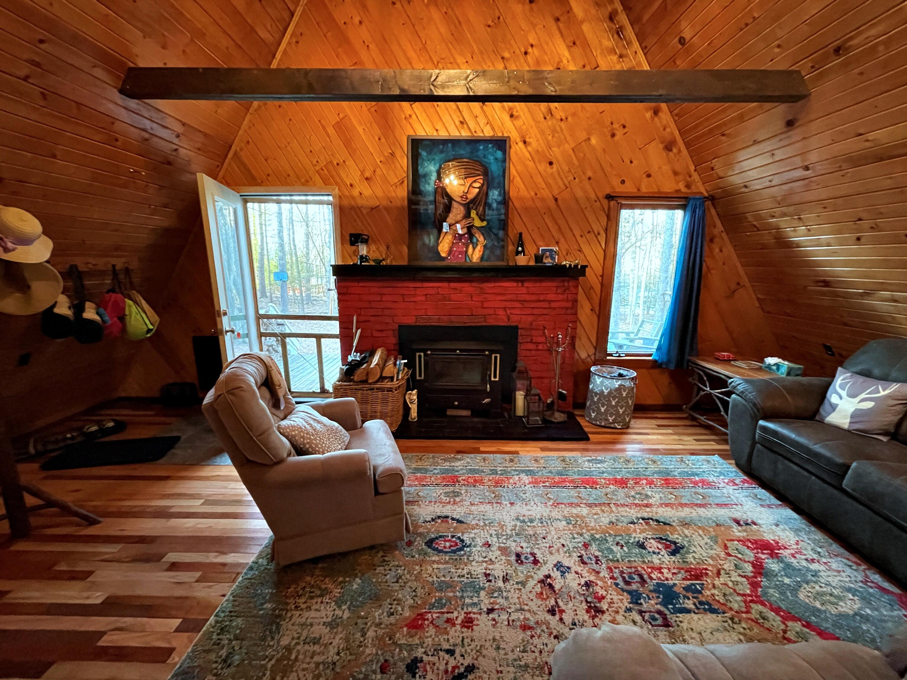 255 S Ash St, Green Bank, West Virginia image 9