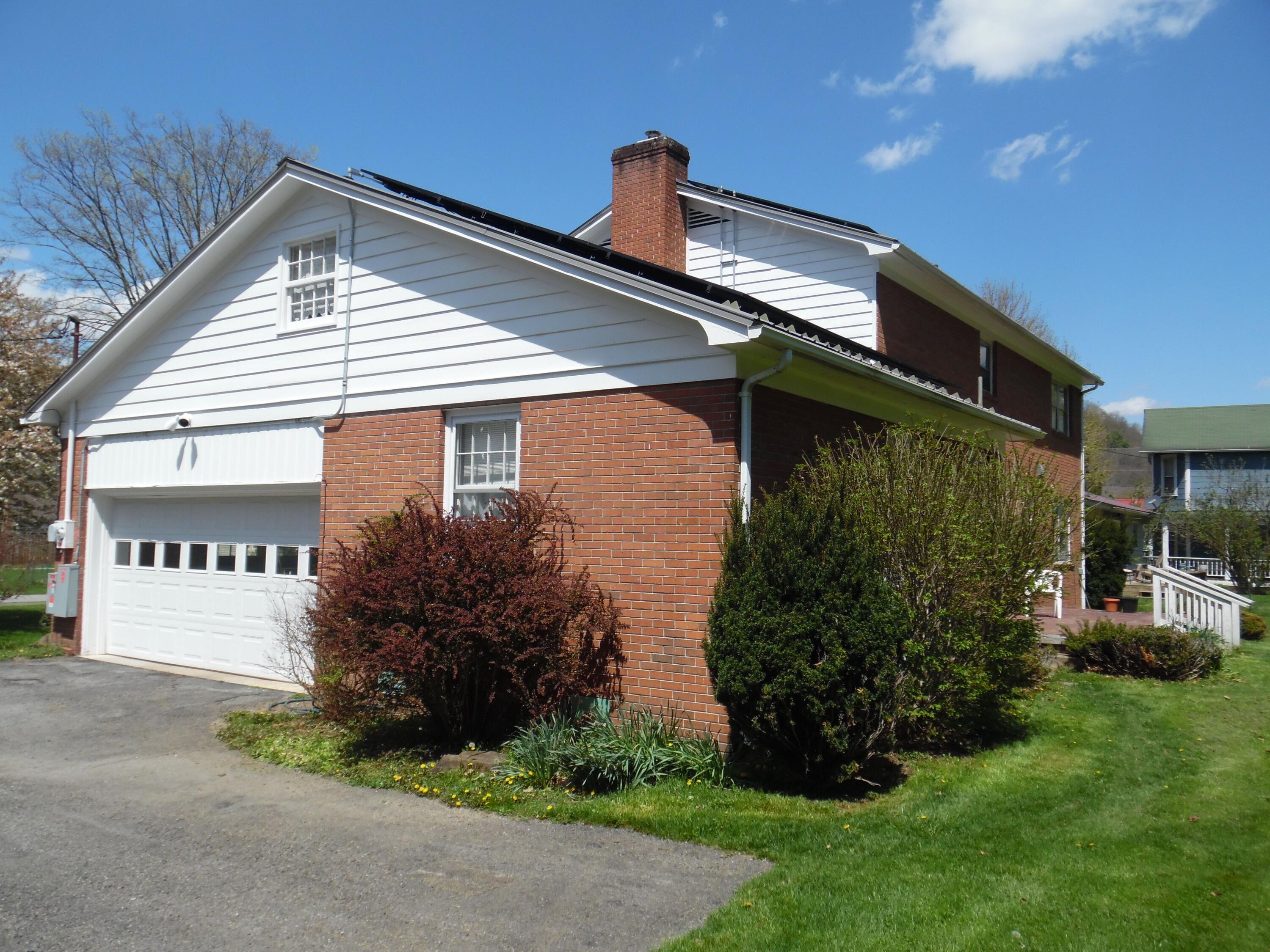 1109 10th Ave, Marlinton, West Virginia image 8