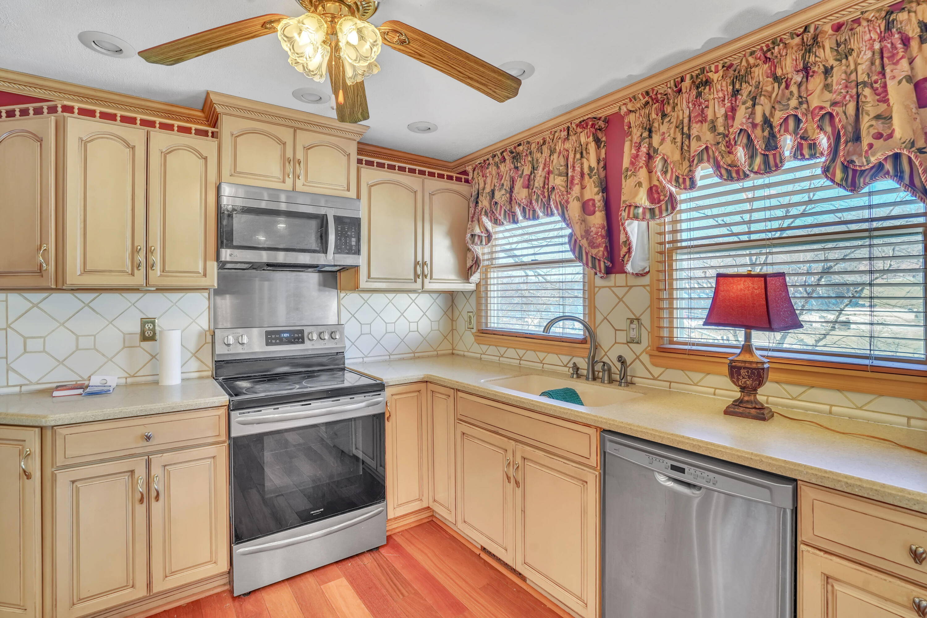515 Cedar Ave, Hinton, Idaho image 17