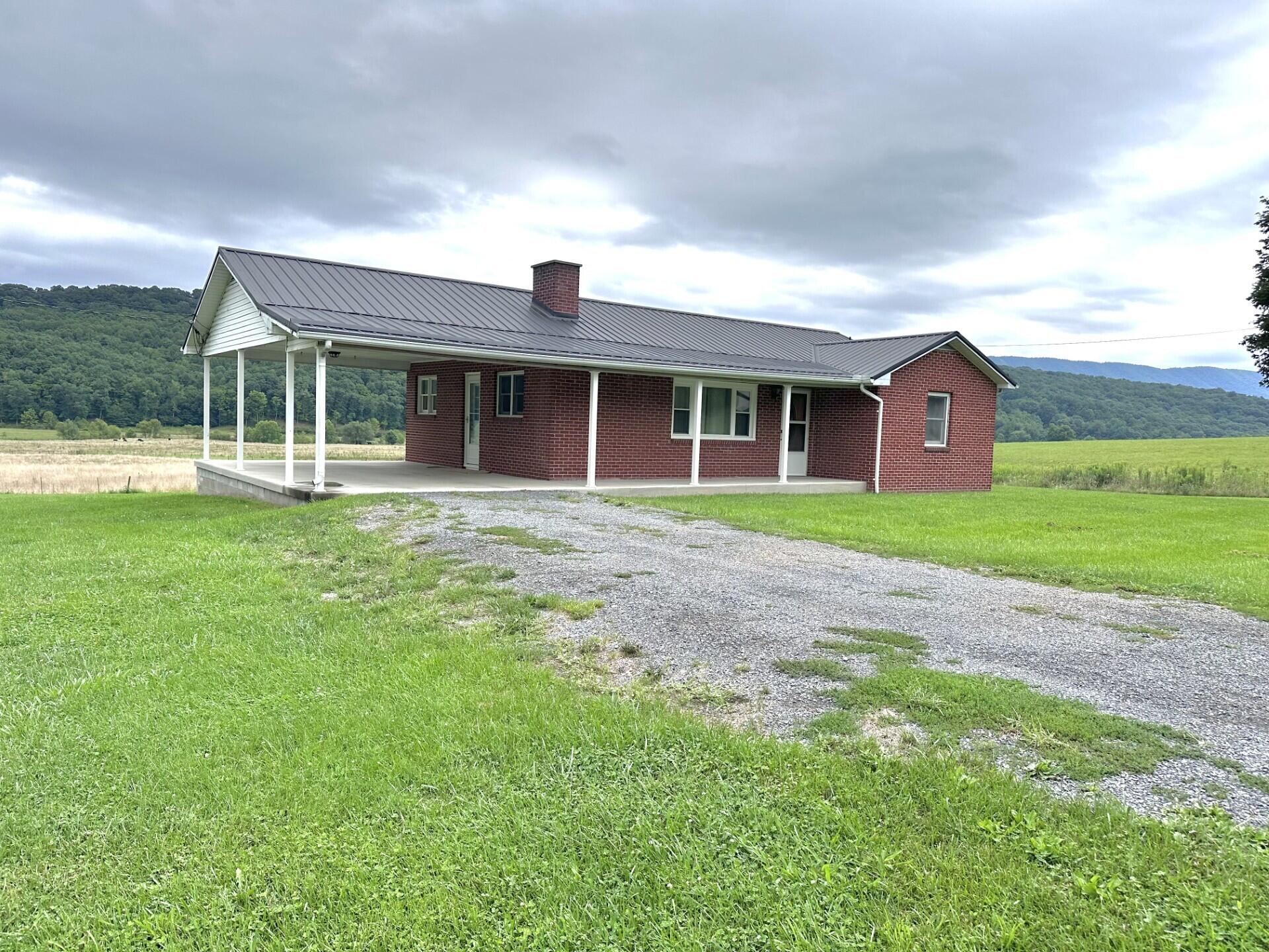 2134 E Rich Creek Valley Rd, Peterstown, West Virginia image 31