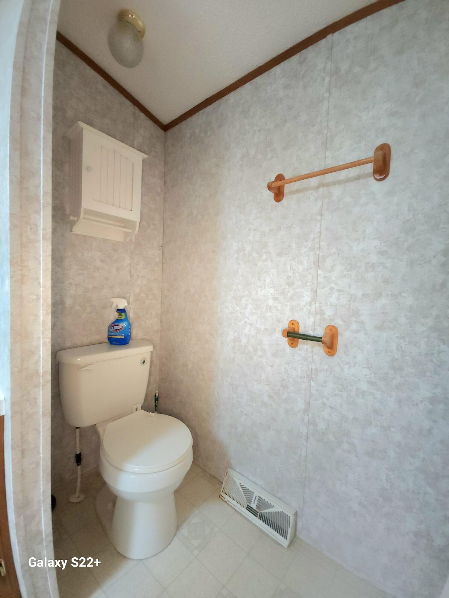 130 Lost Forest Acres, Ronceverte, Alaska image 18