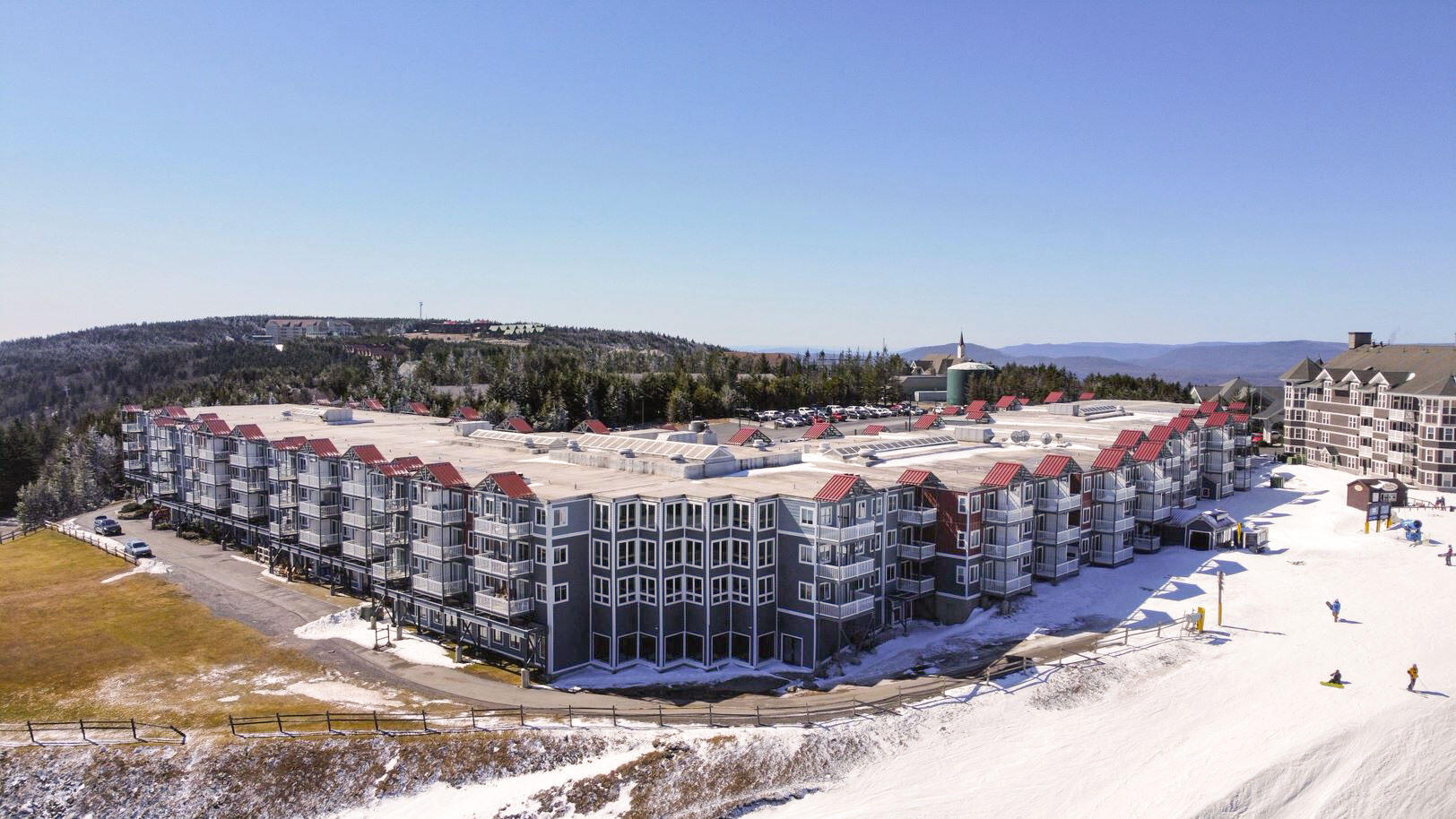 212 Mountain Lodge, Snowshoe, Alaska image 15