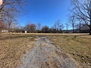 168 Mill St, Peterstown, Texas image 4