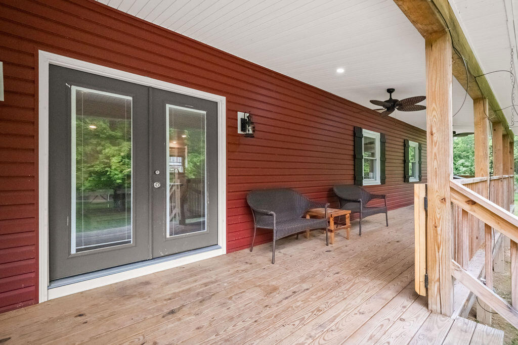 647 Puffenbarger Rd, Hillsboro, Idaho image 3