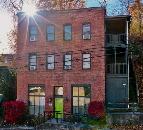 Homes For Sale - 183 Frankford Rd<br/> Ronceverte, WV 24970