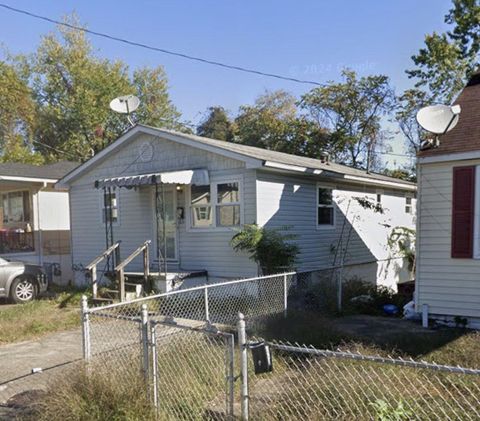 Homes For Sale - 236 Clem St<br/> Huntington, WV 25705