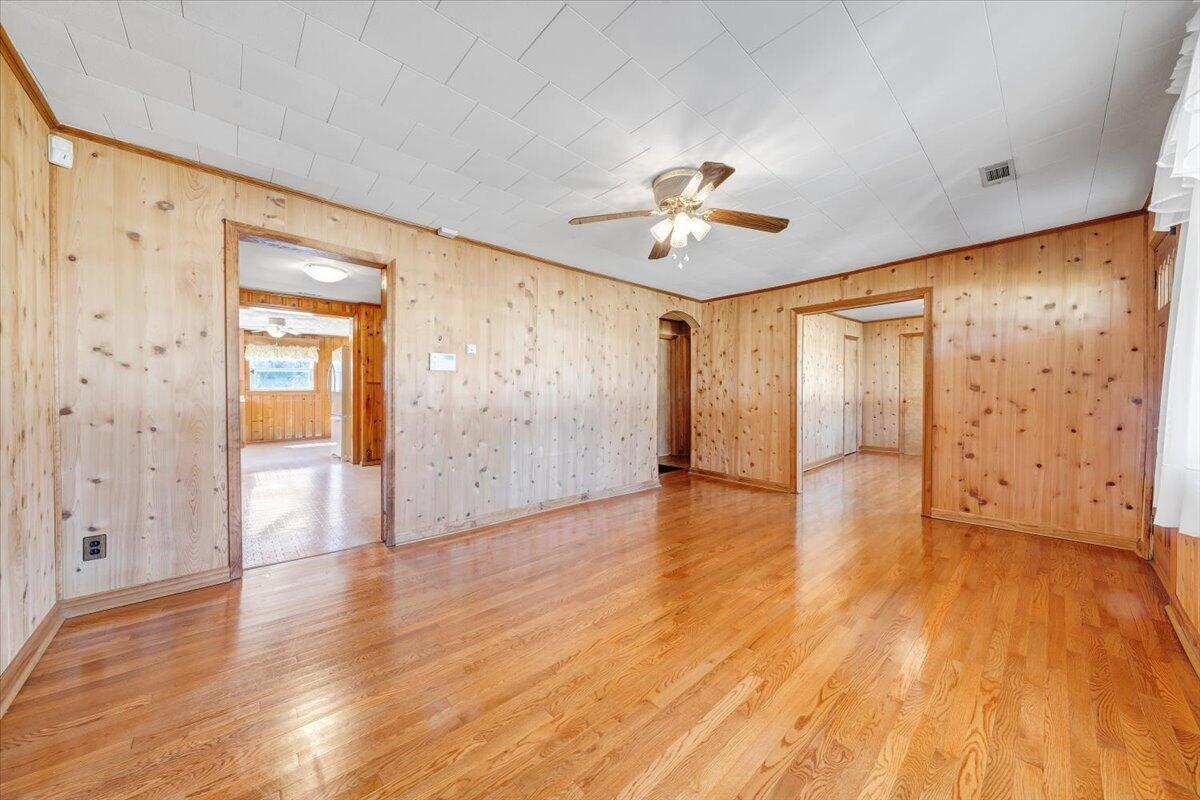 253 Hansbarger Rd #ROAD, Peterstown, Idaho image 32