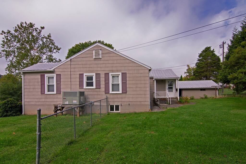 782 Pat Ball Rd, Talcott, West Virginia image 4