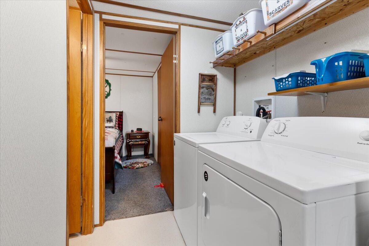 87 Hickory Point Drive, Gap Mills, Alaska image 33