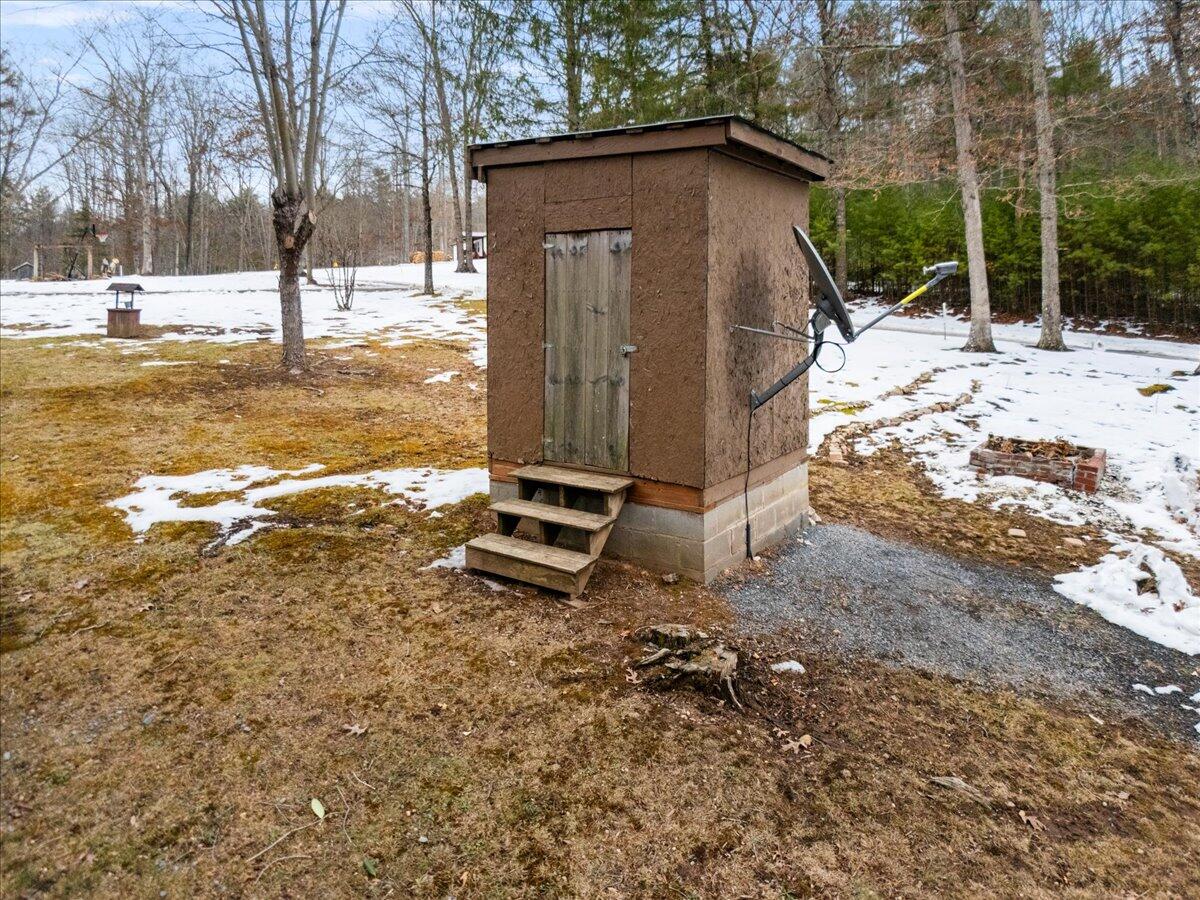 87 Hickory Point Drive, Gap Mills, Alaska image 43