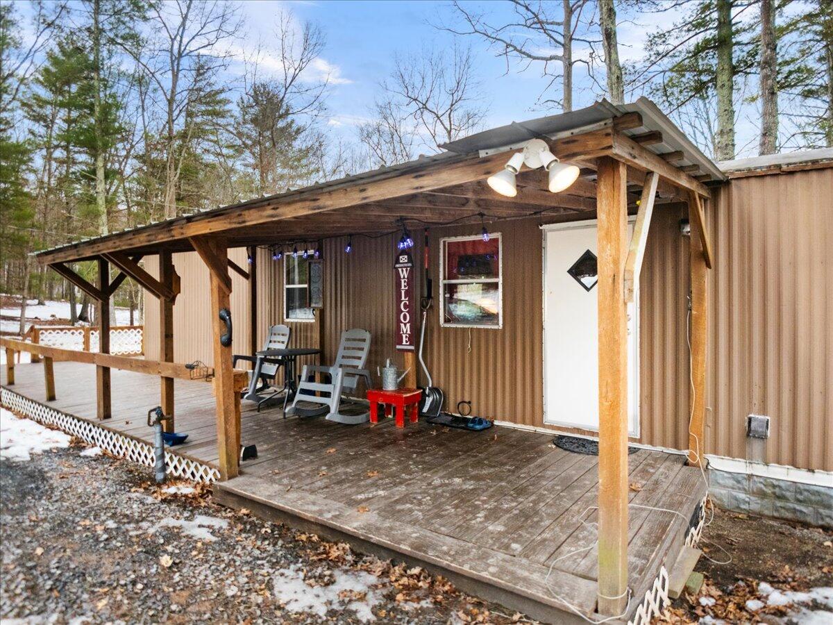 87 Hickory Point Drive, Gap Mills, Alaska image 9