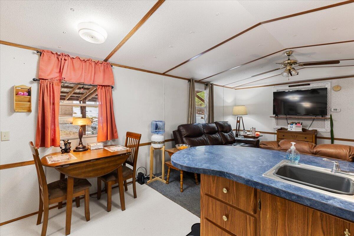87 Hickory Point Drive, Gap Mills, Alaska image 28
