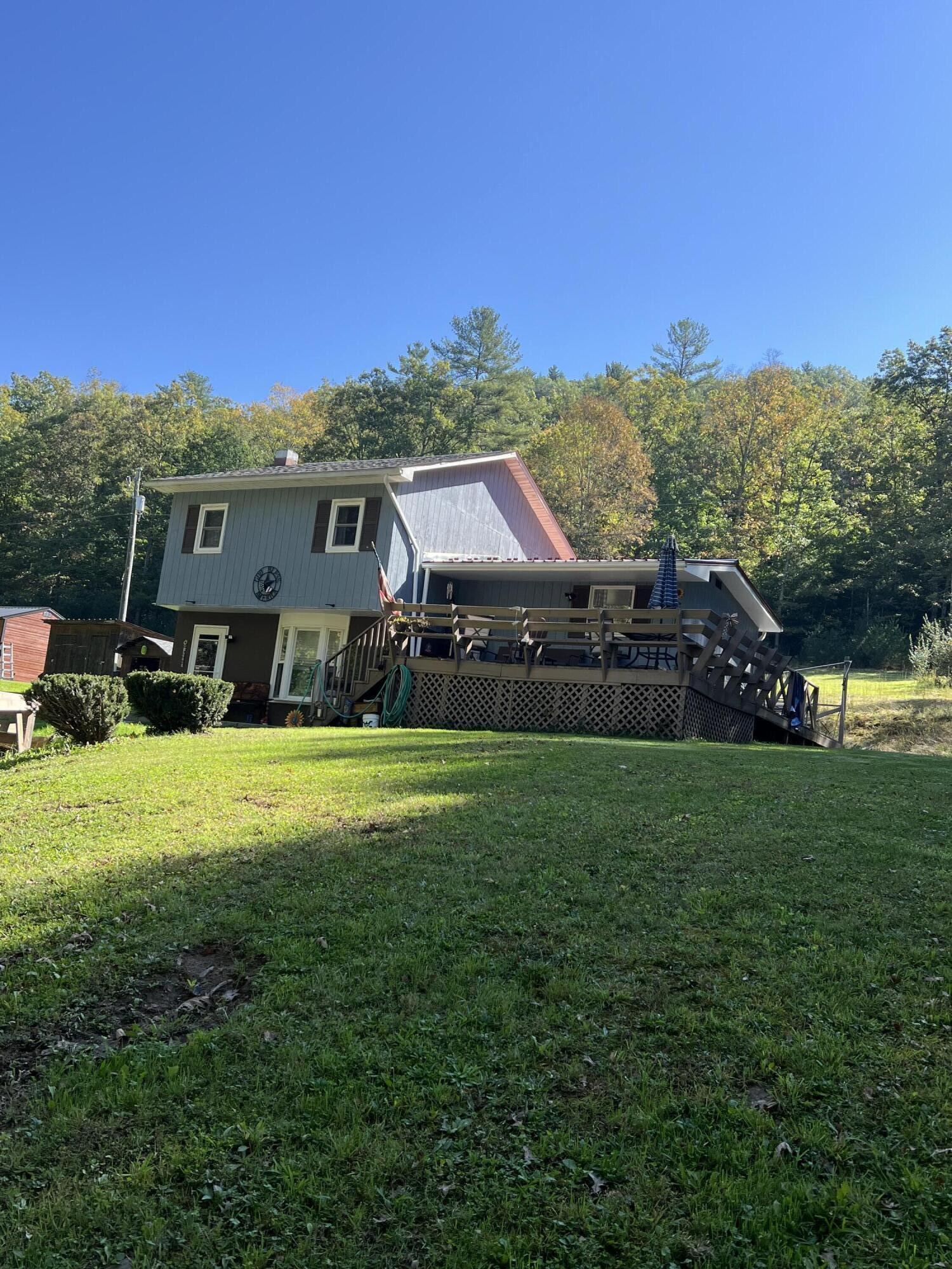 372 Schuirmann Rd, White Sulphur Springs, West Virginia image 2