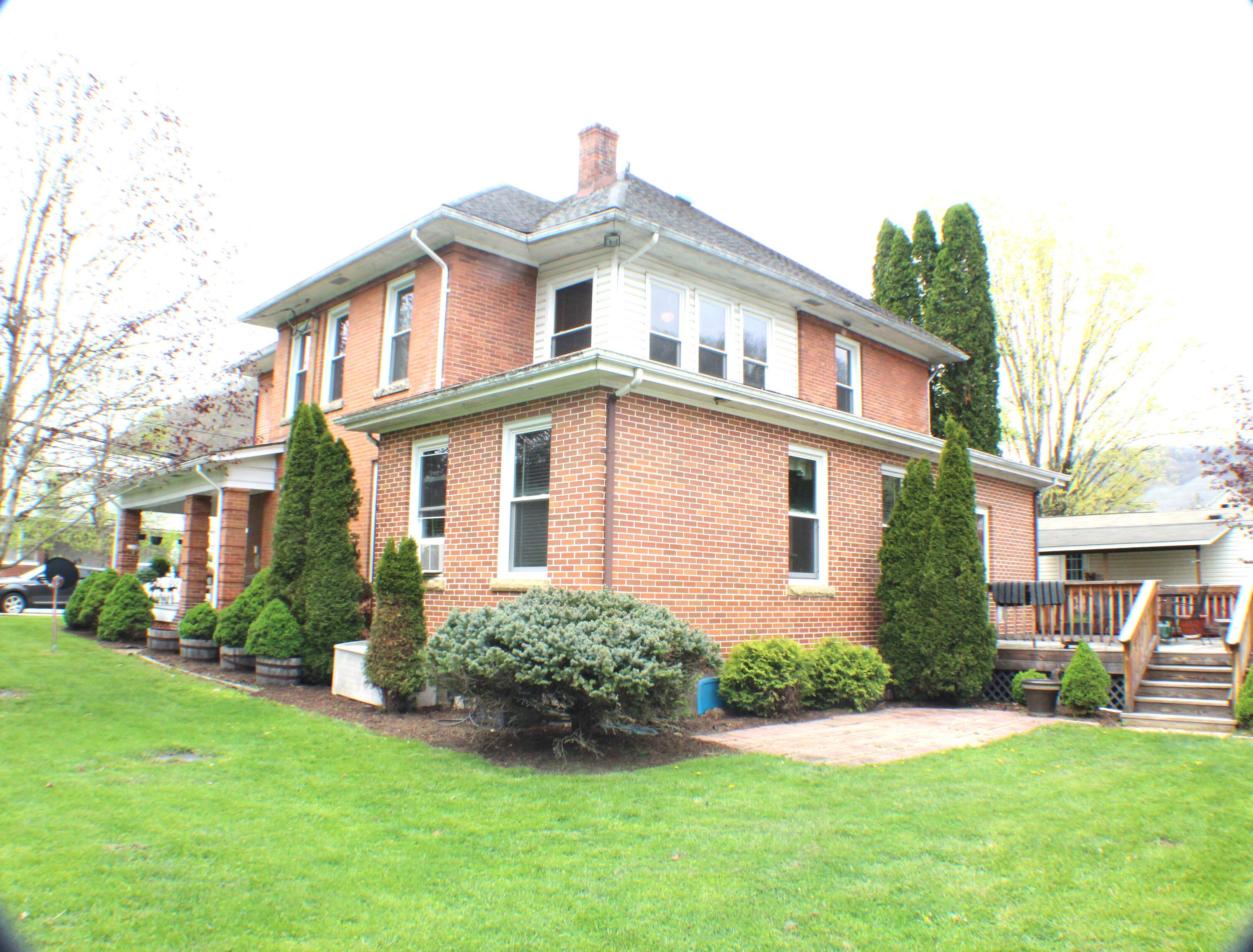 911 9th St, Marlinton, Pennsylvania image 5