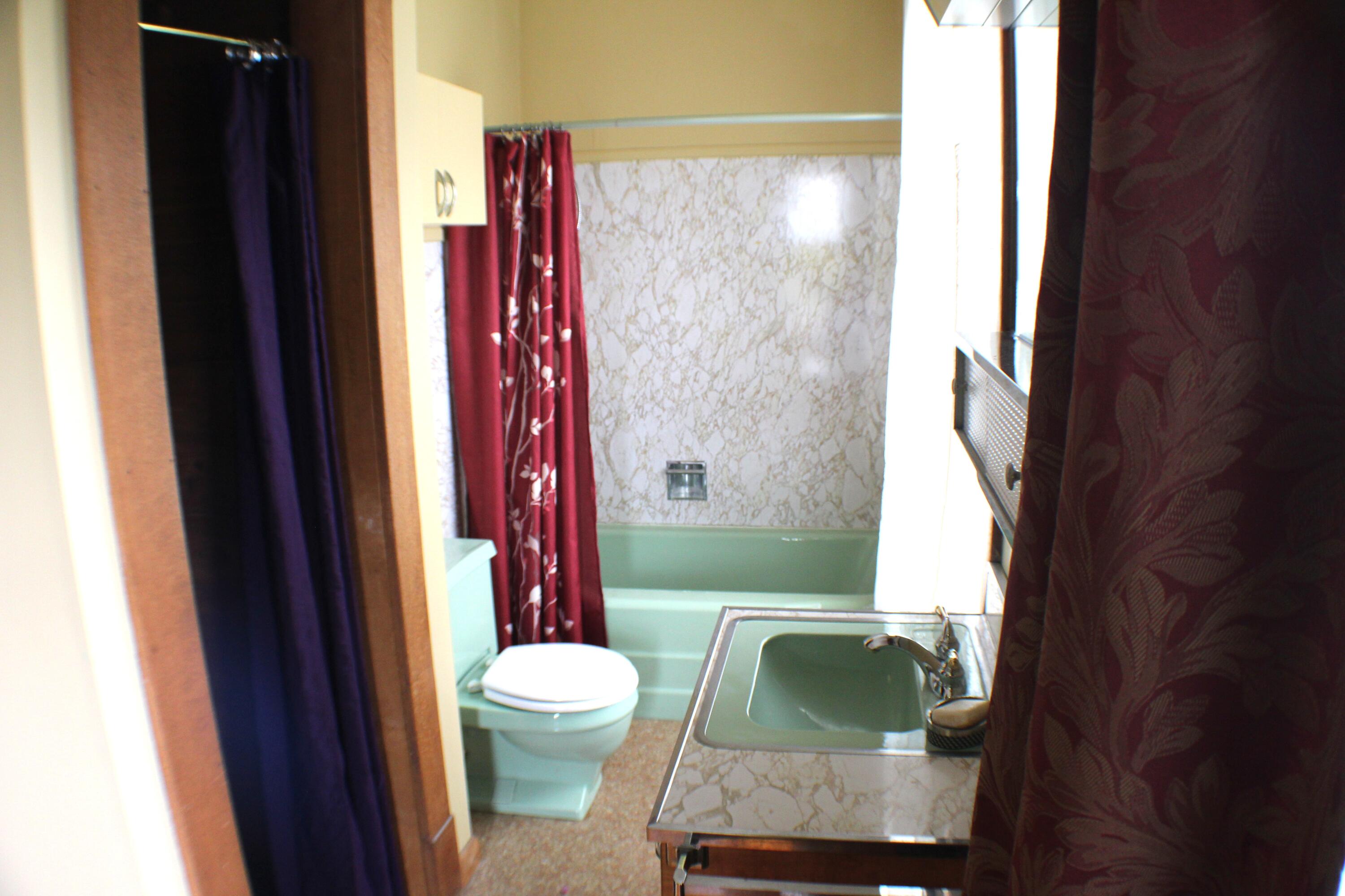 911 9th St, Marlinton, Pennsylvania image 32