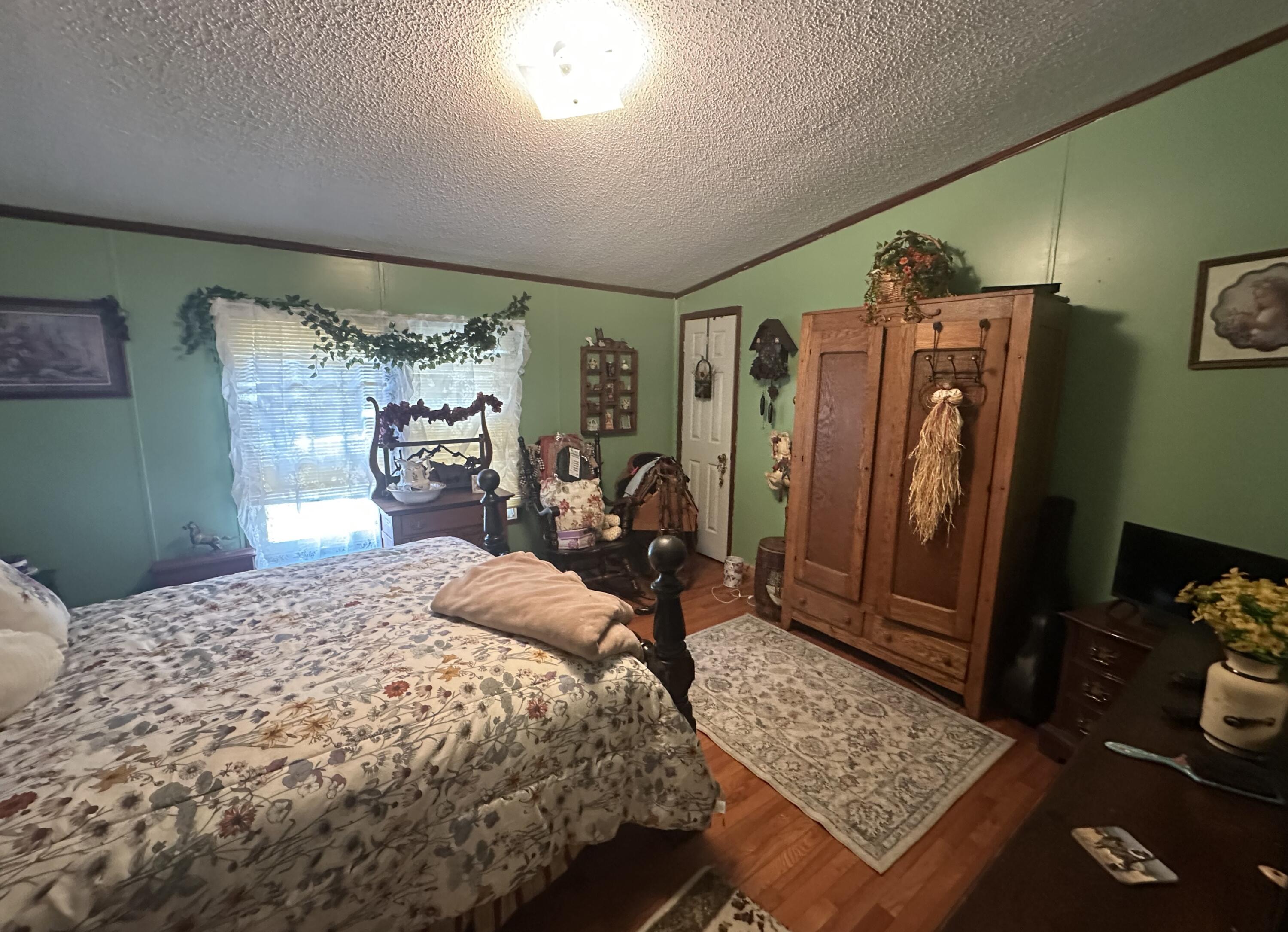1034 N Flat Mountain Rd, Alderson, West Virginia image 26